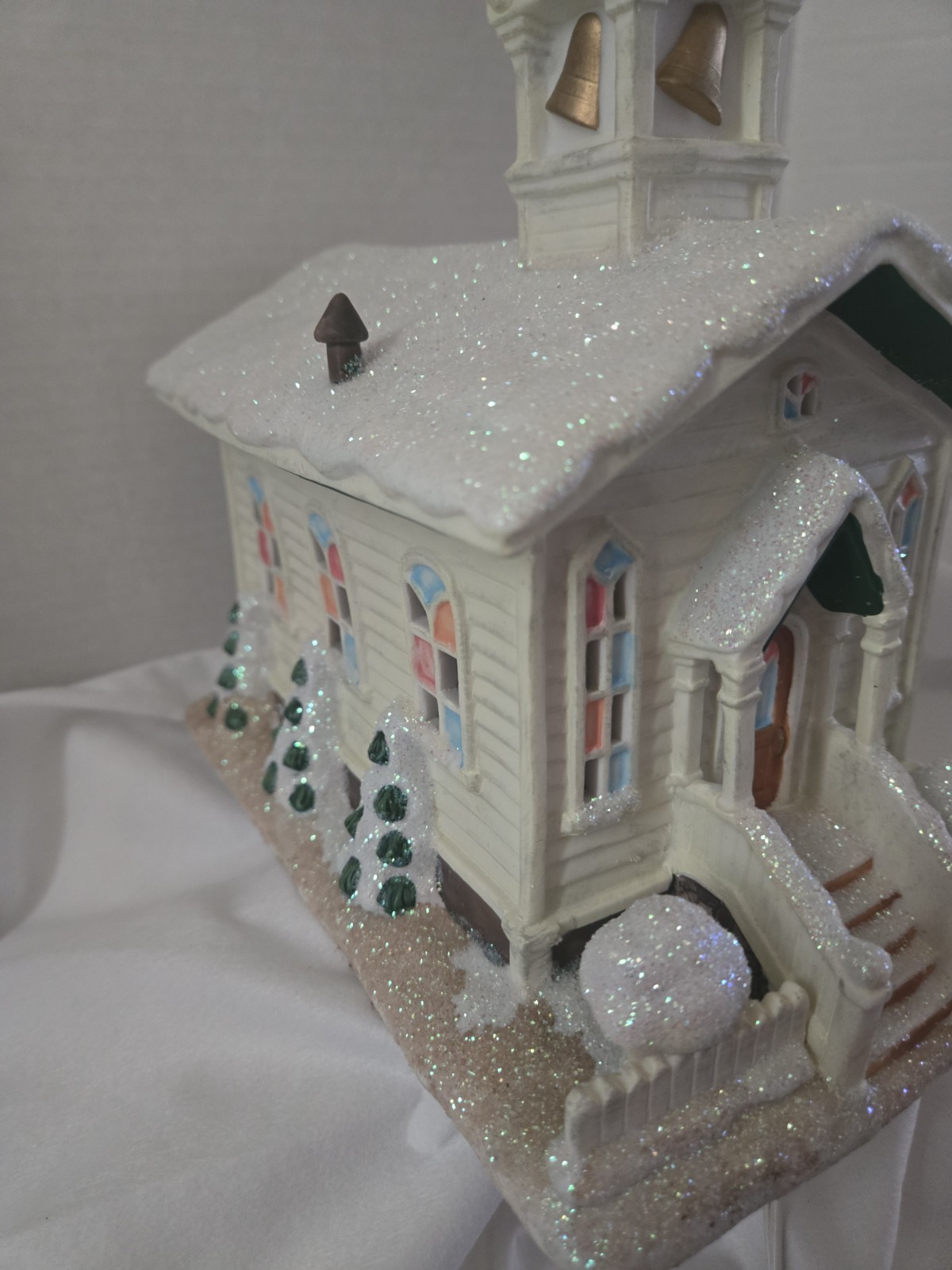 Snow Church Bedford Falls Christmas Village Ceramic It’s a Wonderful Life