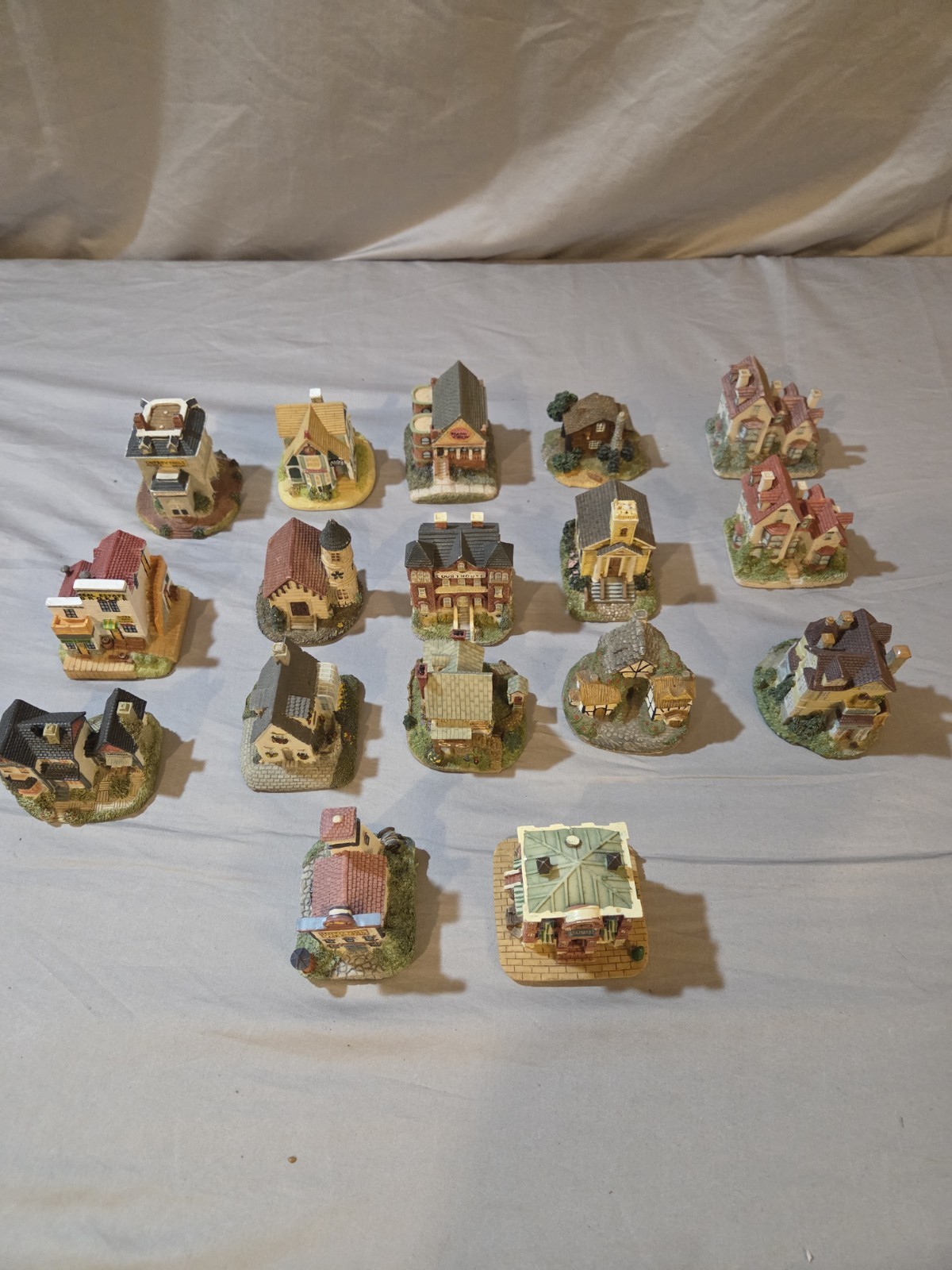 International Resourcing Services Inc. Lot of 17 houses Liberty Falls Americana