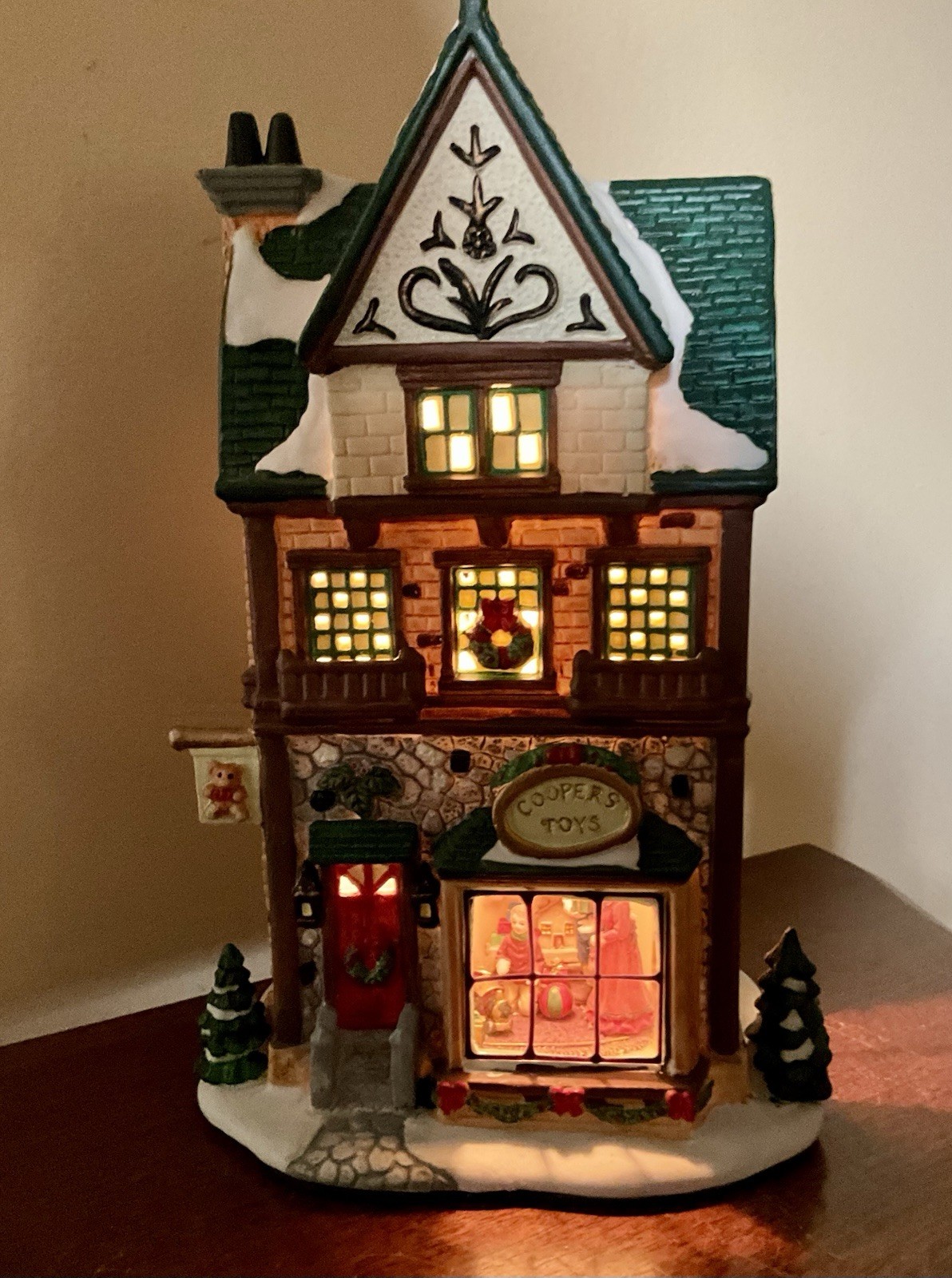 Santa’s Workshop Victorian Christmas Village Cooper’s Toy Shop 2005 EXCLNT
