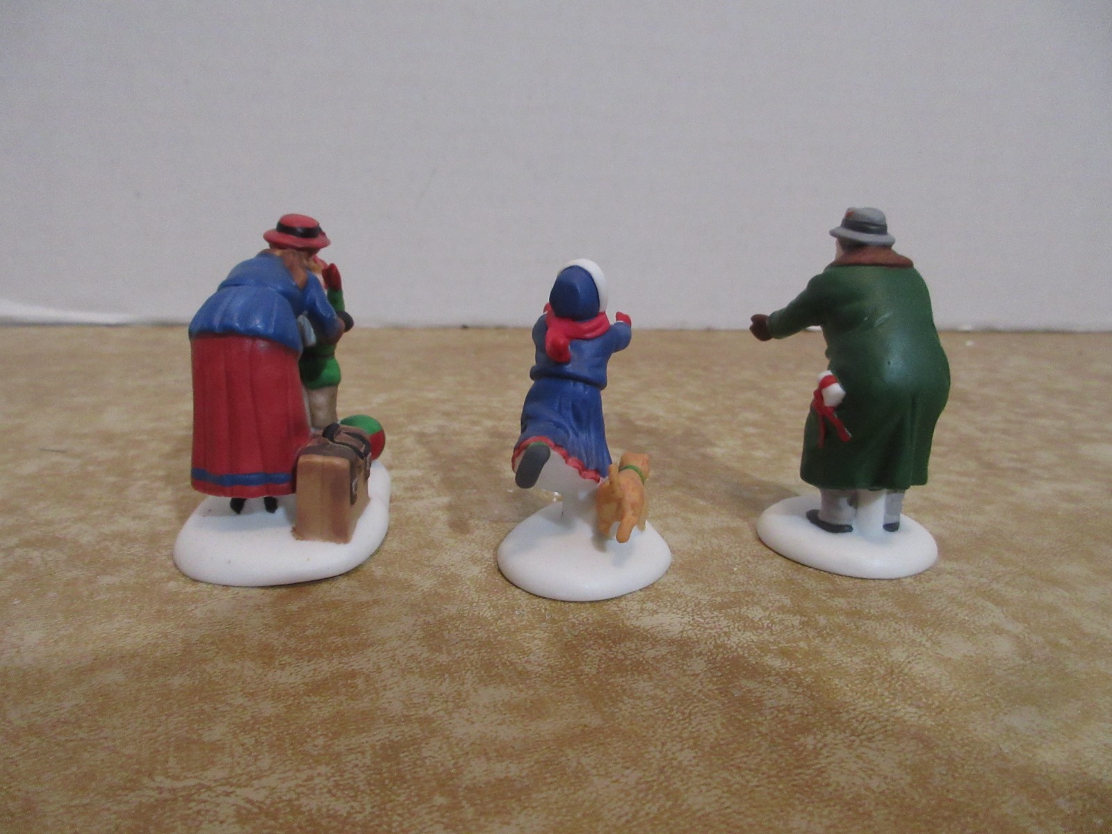 Dept. 56 Heritage Christmas In The City Welcome Home 3 Pc. Set #5533-6
