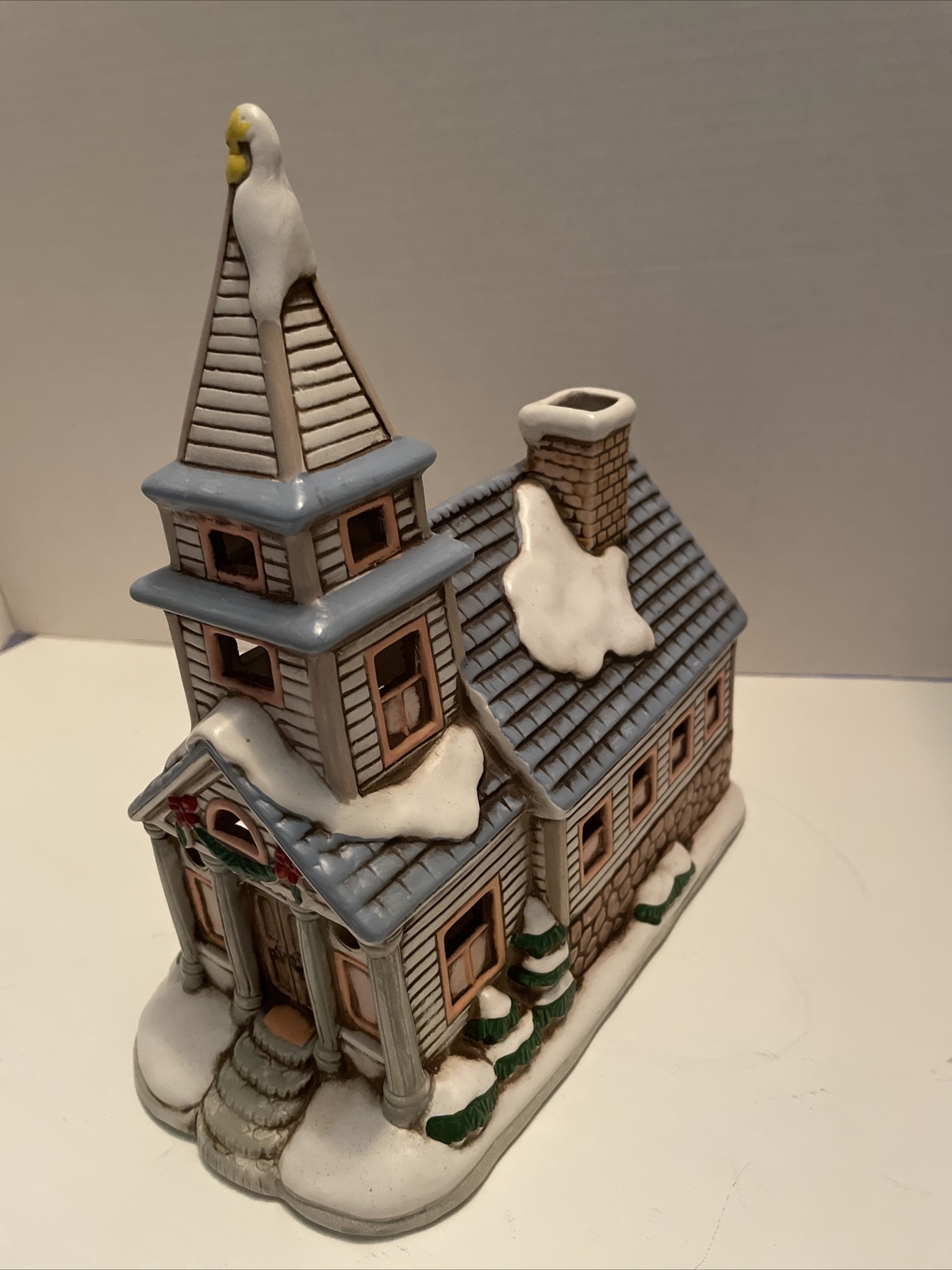LEFTON CHURCH 1987 BYRON WOOD 06333 LIGHTED CHRISTMAS VILLAGE CERAMIC