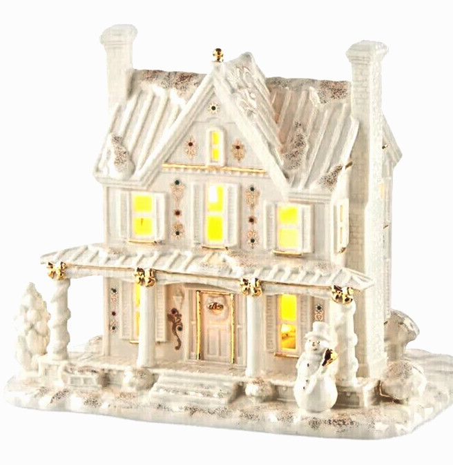 Lenox Mistletoe Park Farmhouse Lighted Village Treasures Collectible 2023 New