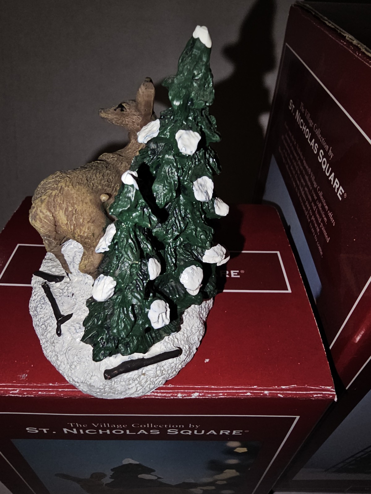 St. Nicholas Square Village Lot of 3 Figures Water Tower Deer Arbor Christmas