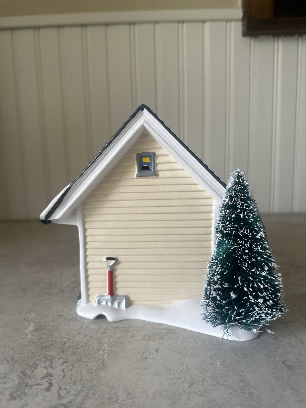 Department 56 Snow Village The Sweet Spot Farmer’s Holiday Market Booth 4030738