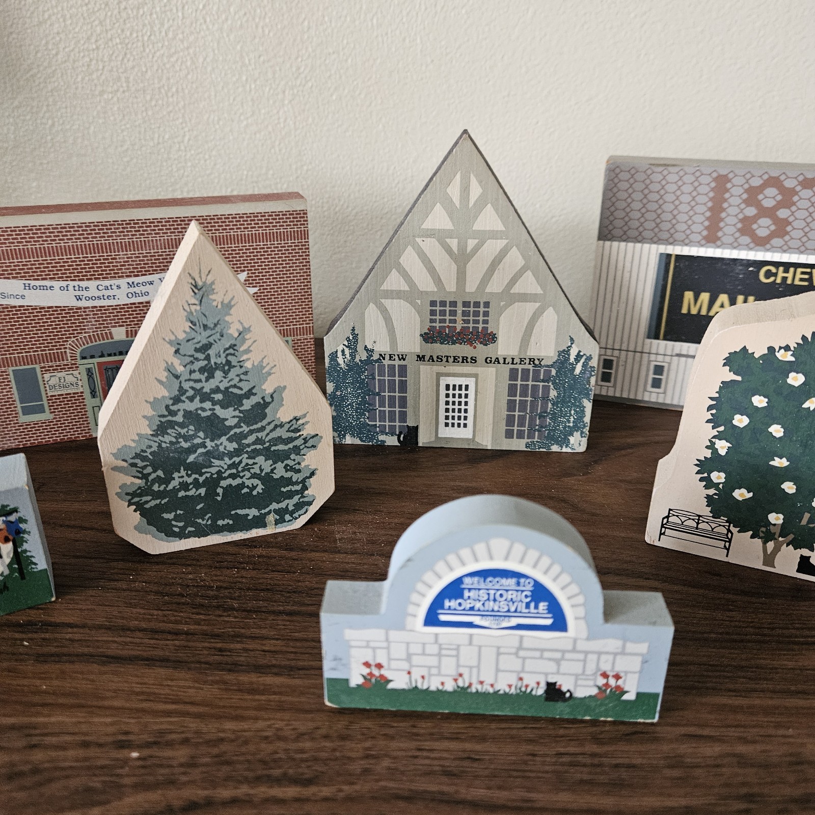 The Cat’s Meow Village – Wood Shelf Sitters – Mt. Airy MD – Lot of 29 by Joline