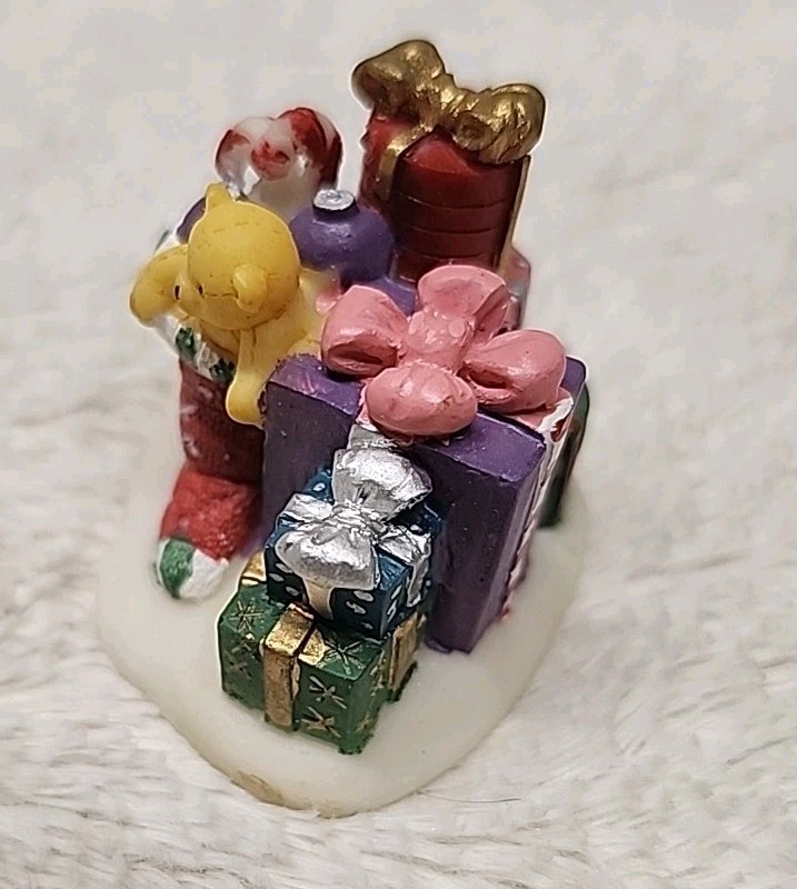 ☆ Snowflake Falls Lighted Toy Castle Set Christmas Village 2002 Free Shipping