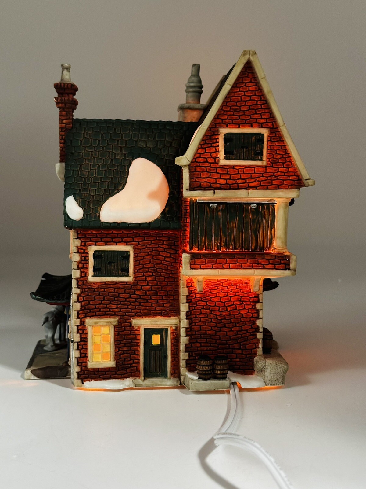 Dept 56 The China Trader 58447 Dickens Village Series 1999