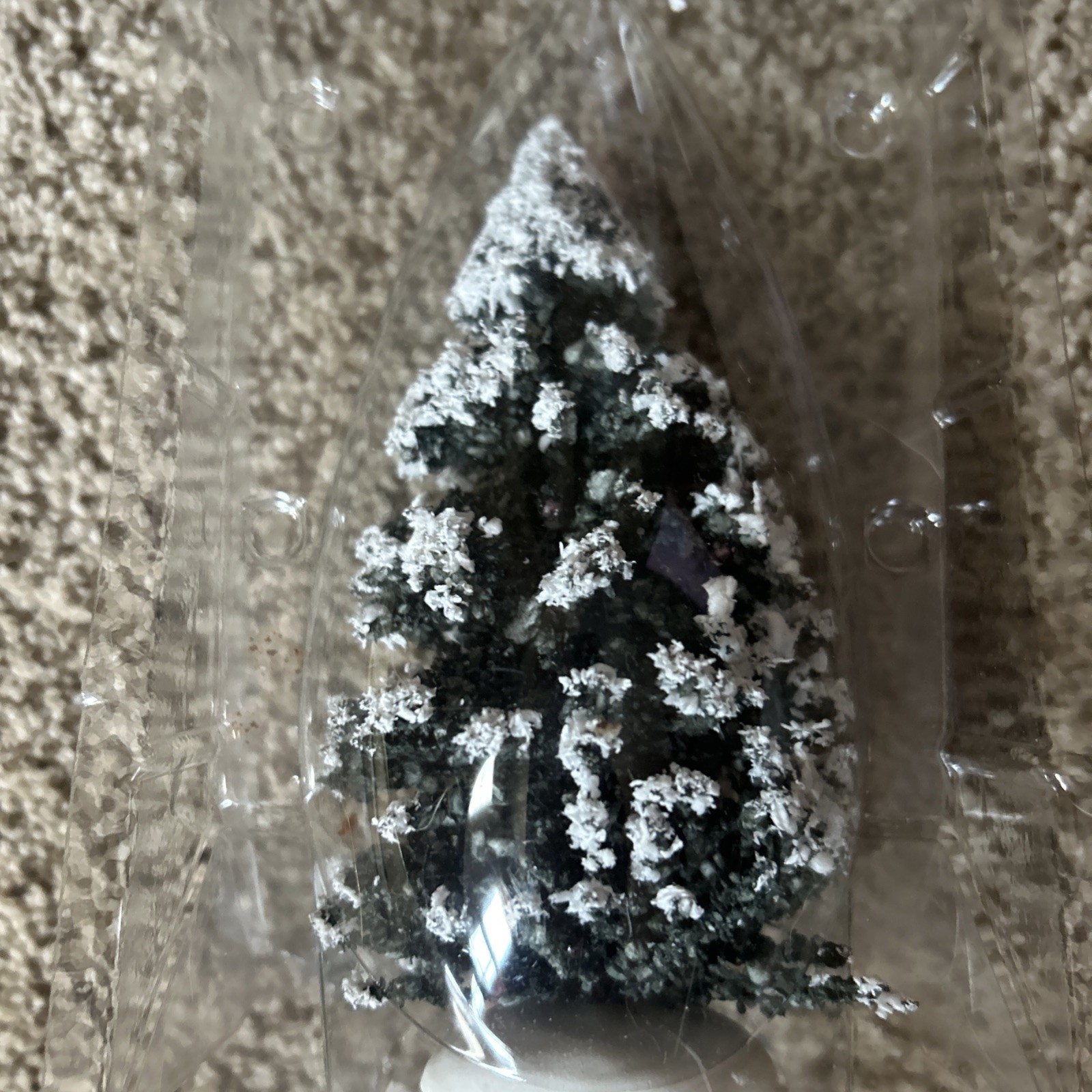 Lemax 6″ Evergreen Tree 1994 Village Collection Landscape Snow Christmas Decor