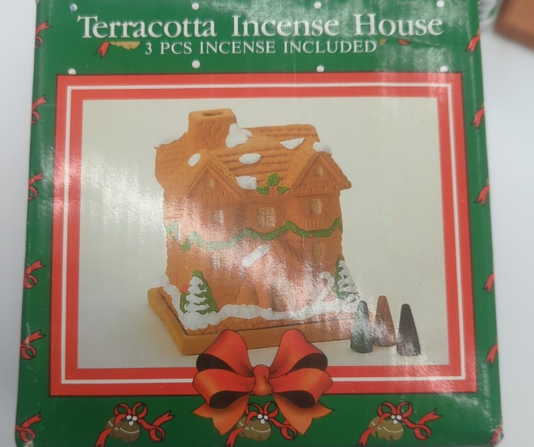 Vintage Holiday Christmas Terracotta Incense House 4.5″ Log Cabin Gingerbread
