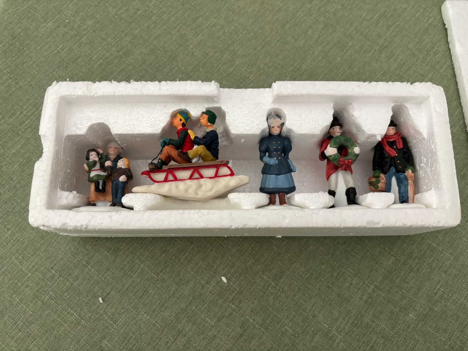 DAVID COPPERFIELD Christmas Heritage Village Collection #5551-4 Set Of 5 NEW