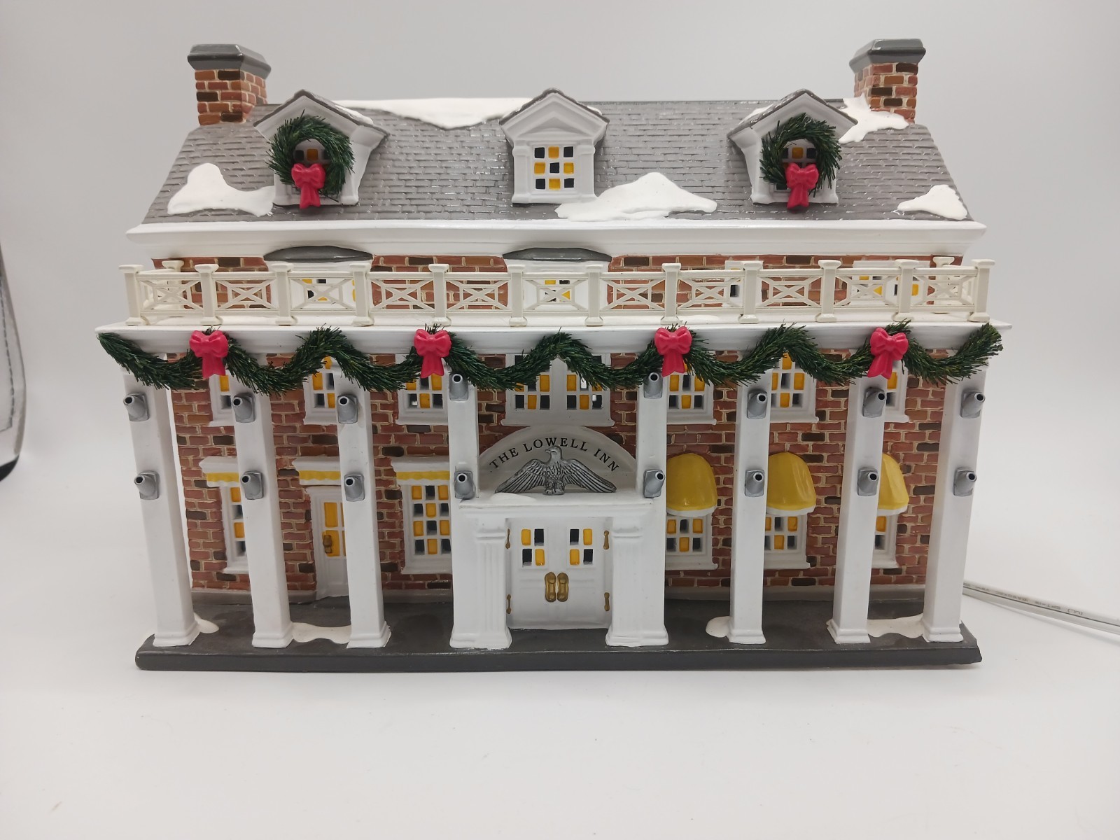 Dept 56 Snow Village Lowell Inn 25th Anniversary #56.55059 RETIRED & RARE
