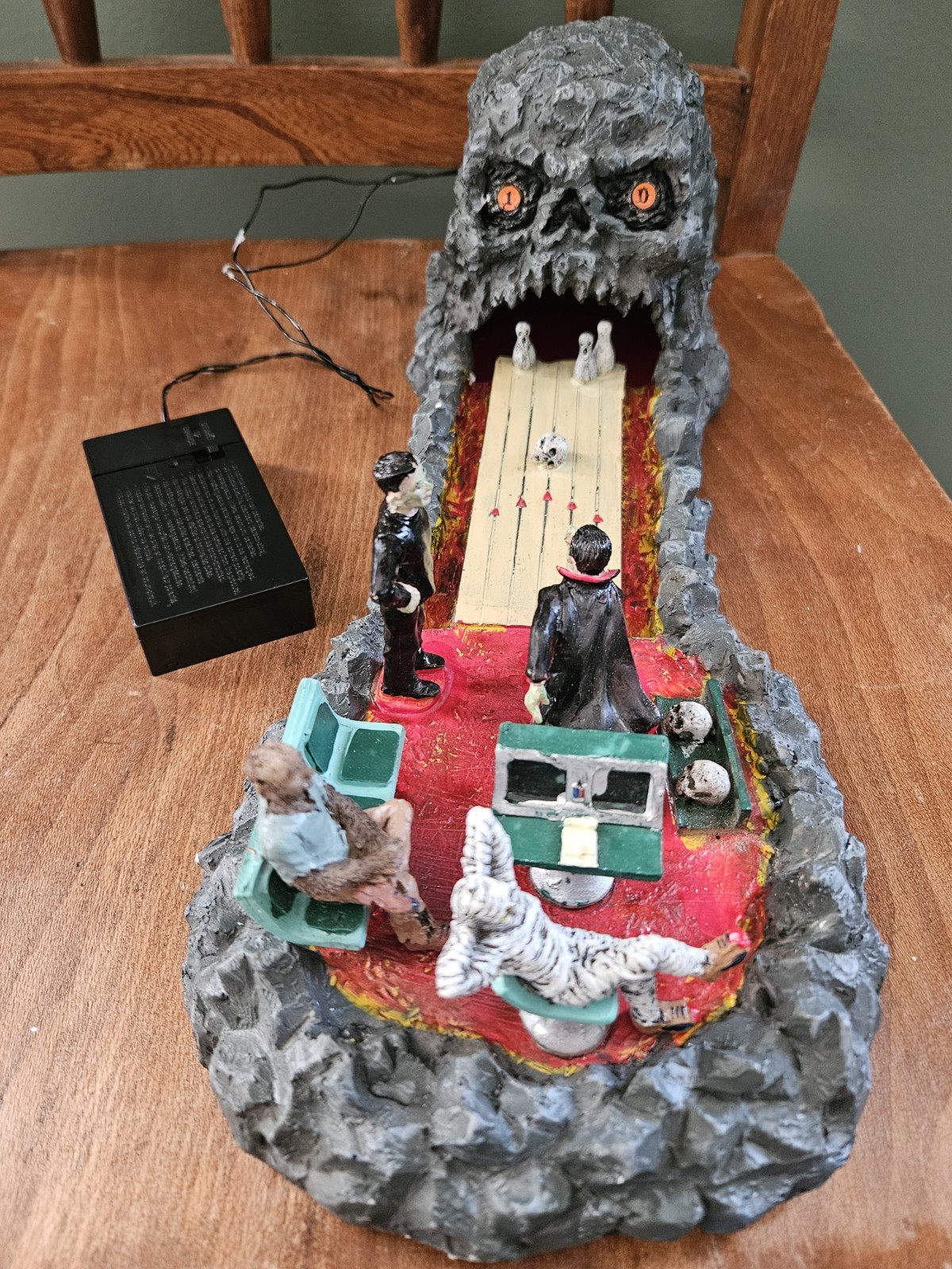 Lemax Spooky Town Heads Will Roll