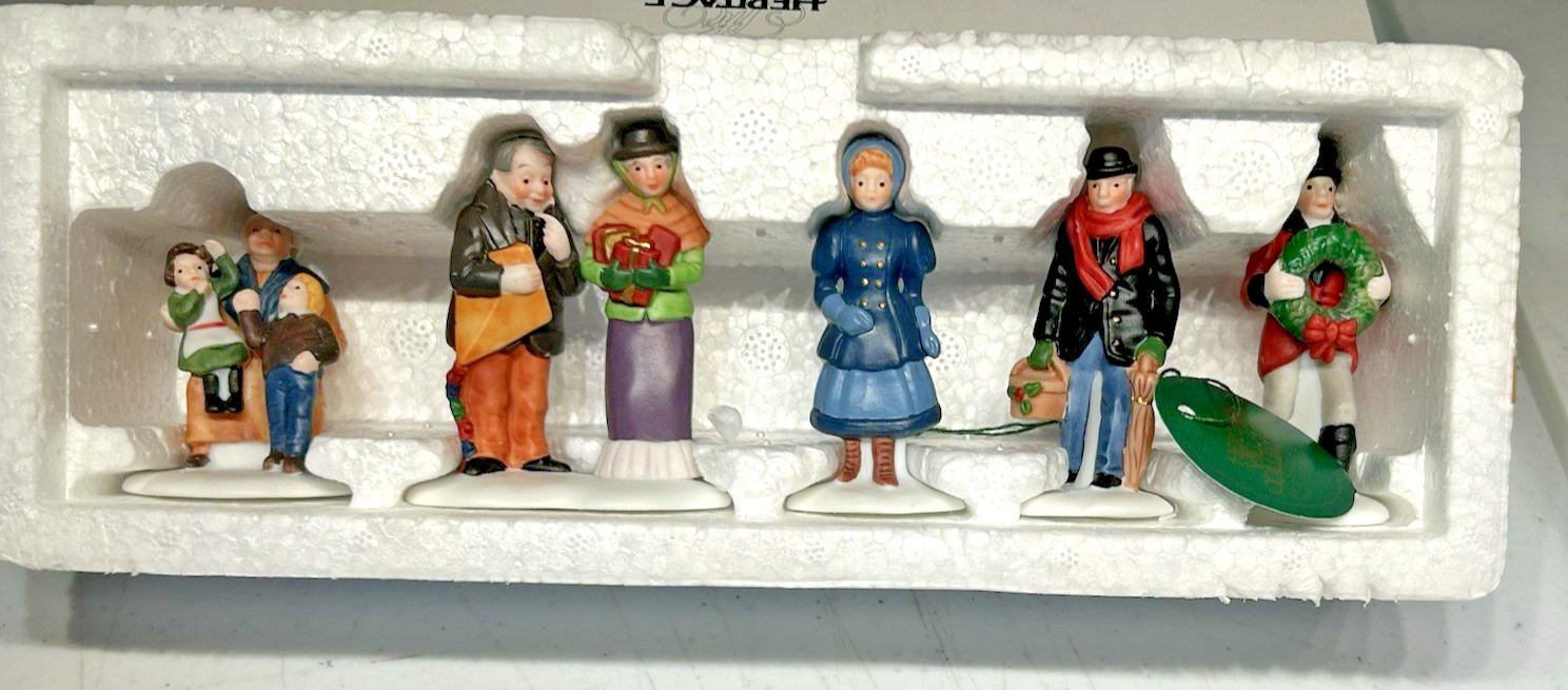 Dept 56 DAVID COPPERFIELD 5551-4 Set Of 5 Figures Heritage Village