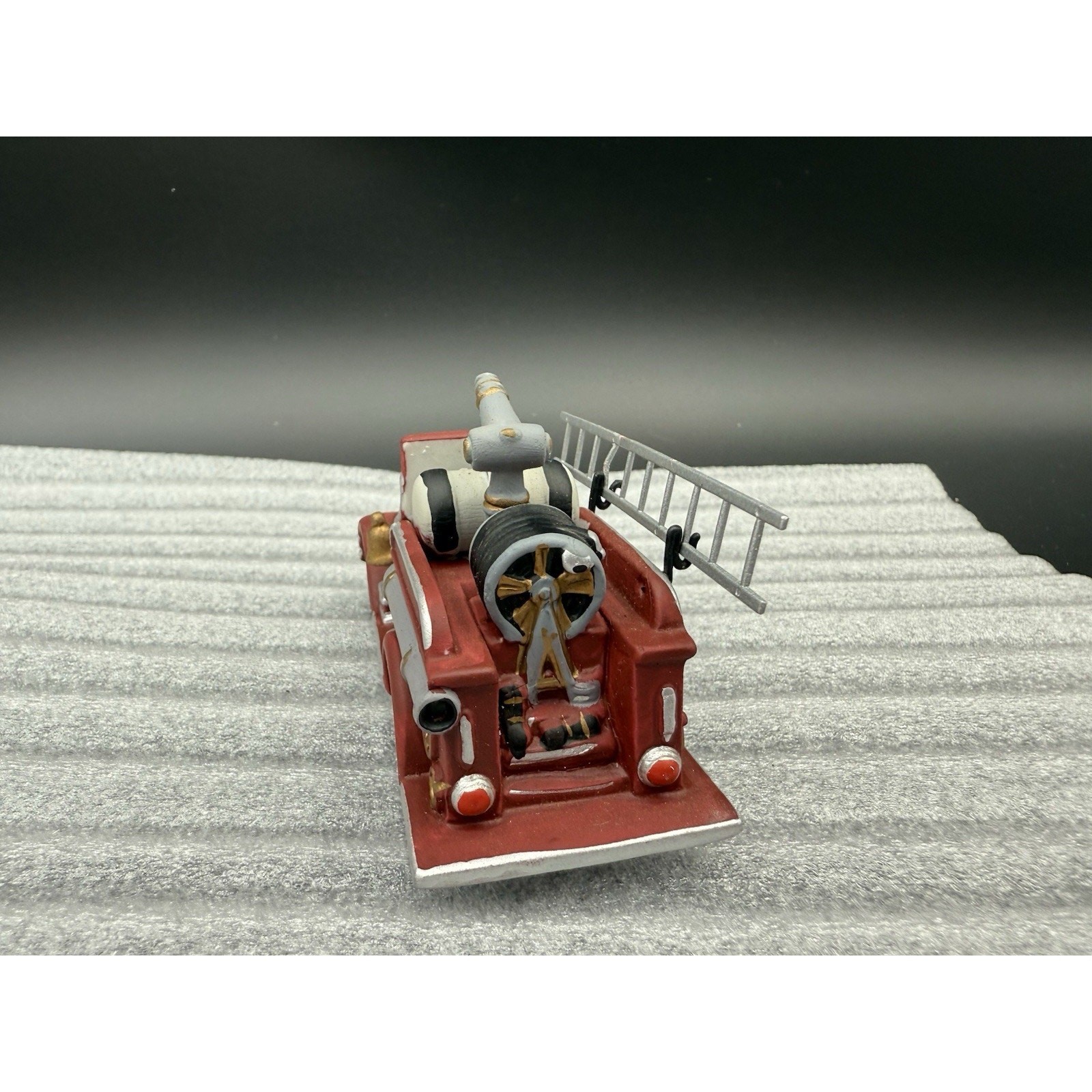 Department 56 “City Fire Dept” Fire Truck Heritage Village Collection 5547-6 Box