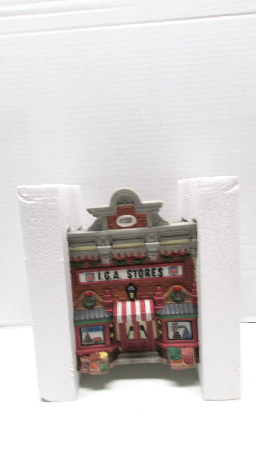 IGA Grocery Store Christmas Village Storefront House Limited Ed 1997
