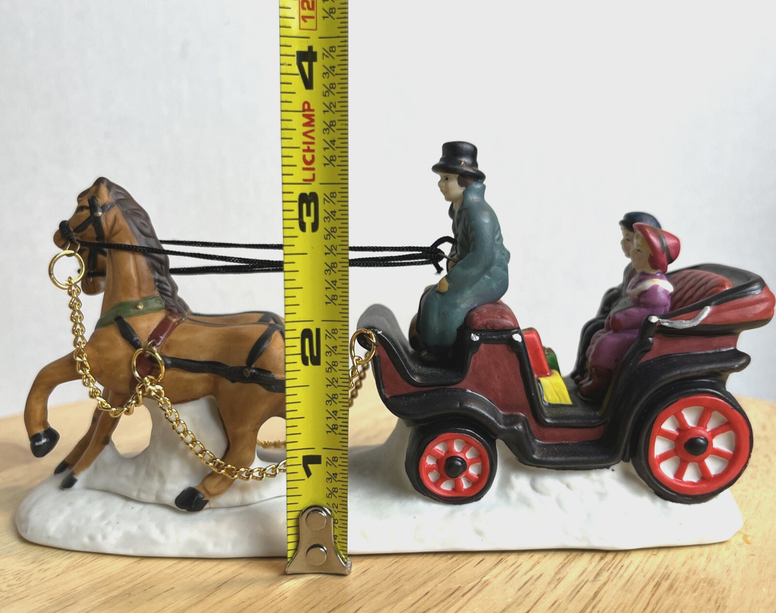 Copperfield Keepsake Porcelain Carriage Horses Christmas Village Decor TM1011