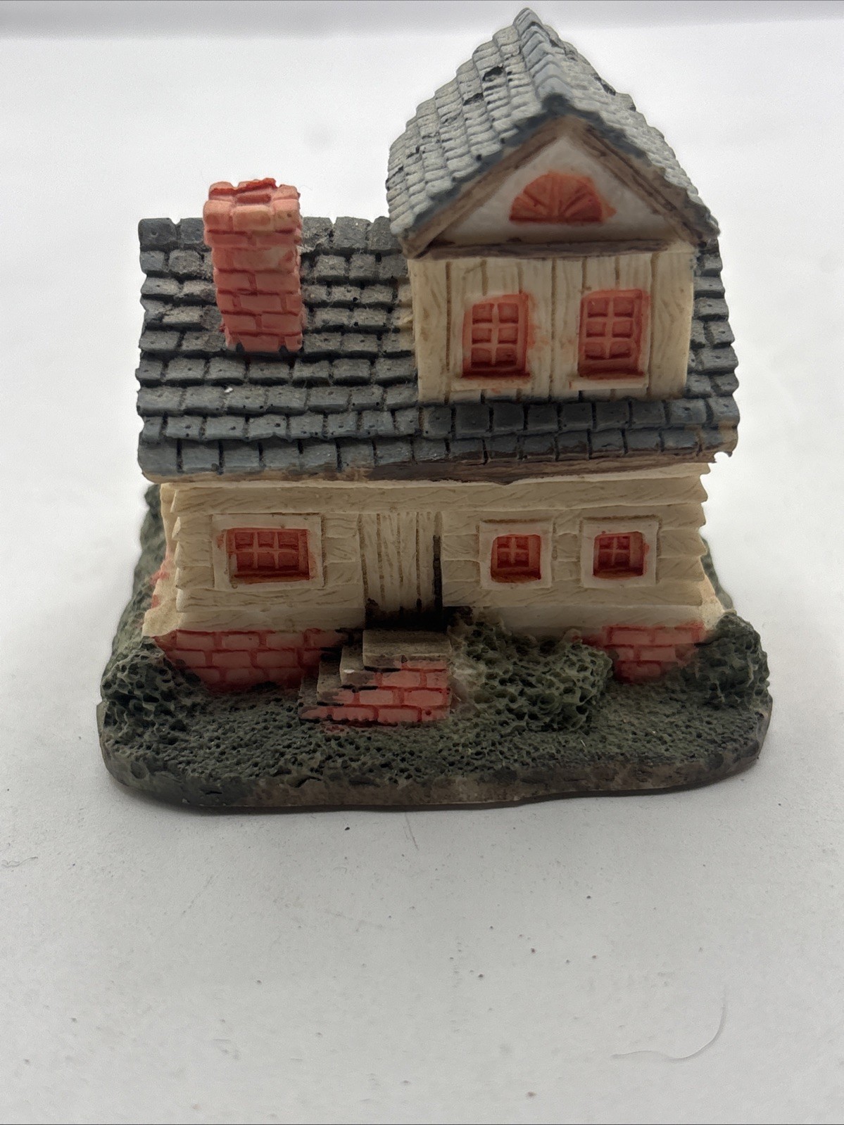 Tully’s General Store AH03 Liberty Falls Americana Collection Miniature House