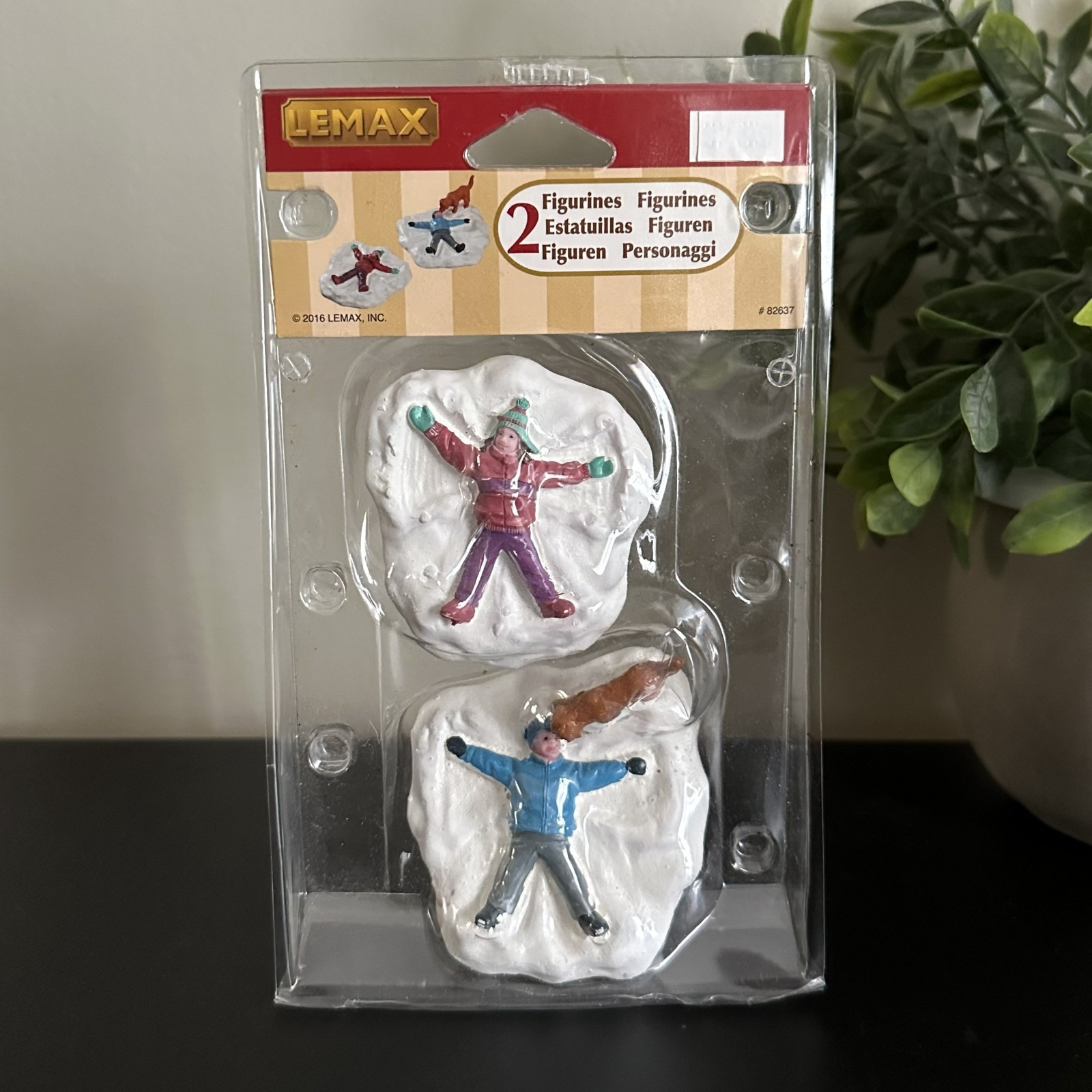 Lemax SNOW ANGELS 2016 Christmas Vail Village 2 Figurines Dog Kids 82637 62444