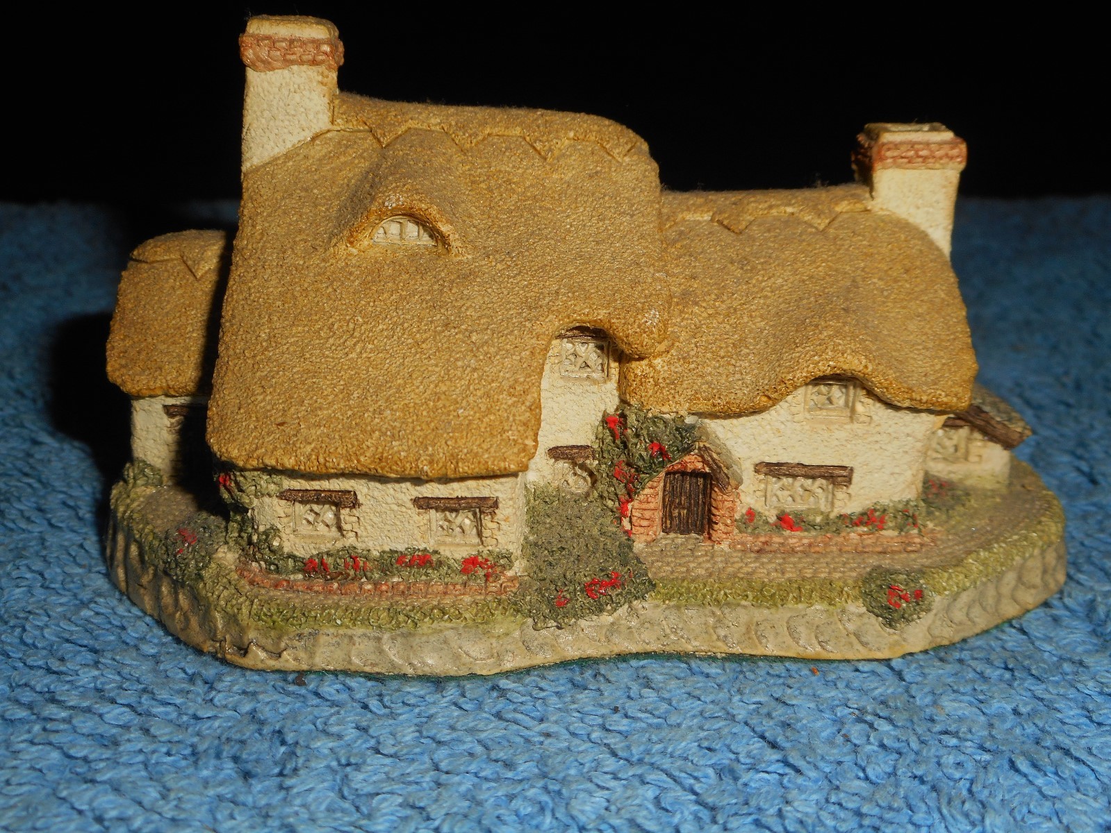 YEOMANS FARMHOUSE Cottage David Winter Sculpture 1985 Retired Great Britain