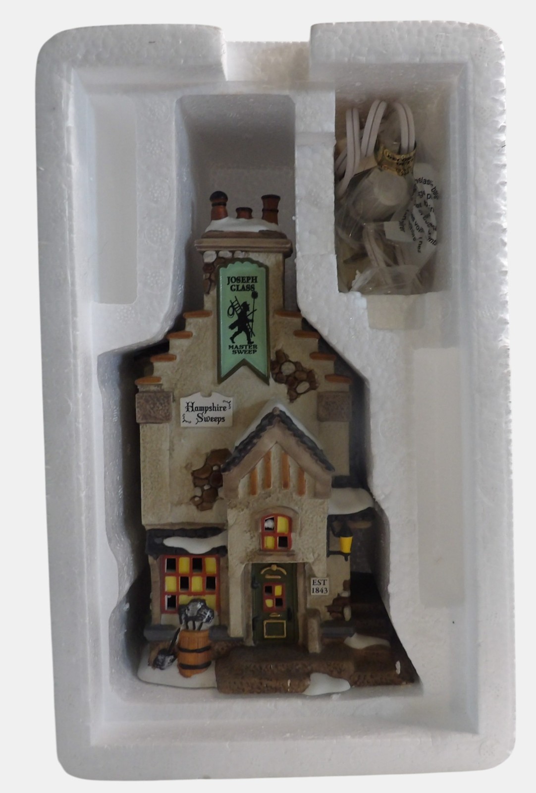 Dept 56 Dickens Village Lot 3 Lea Hurst House King’s Cakes Hampshire Sweeps w/ B
