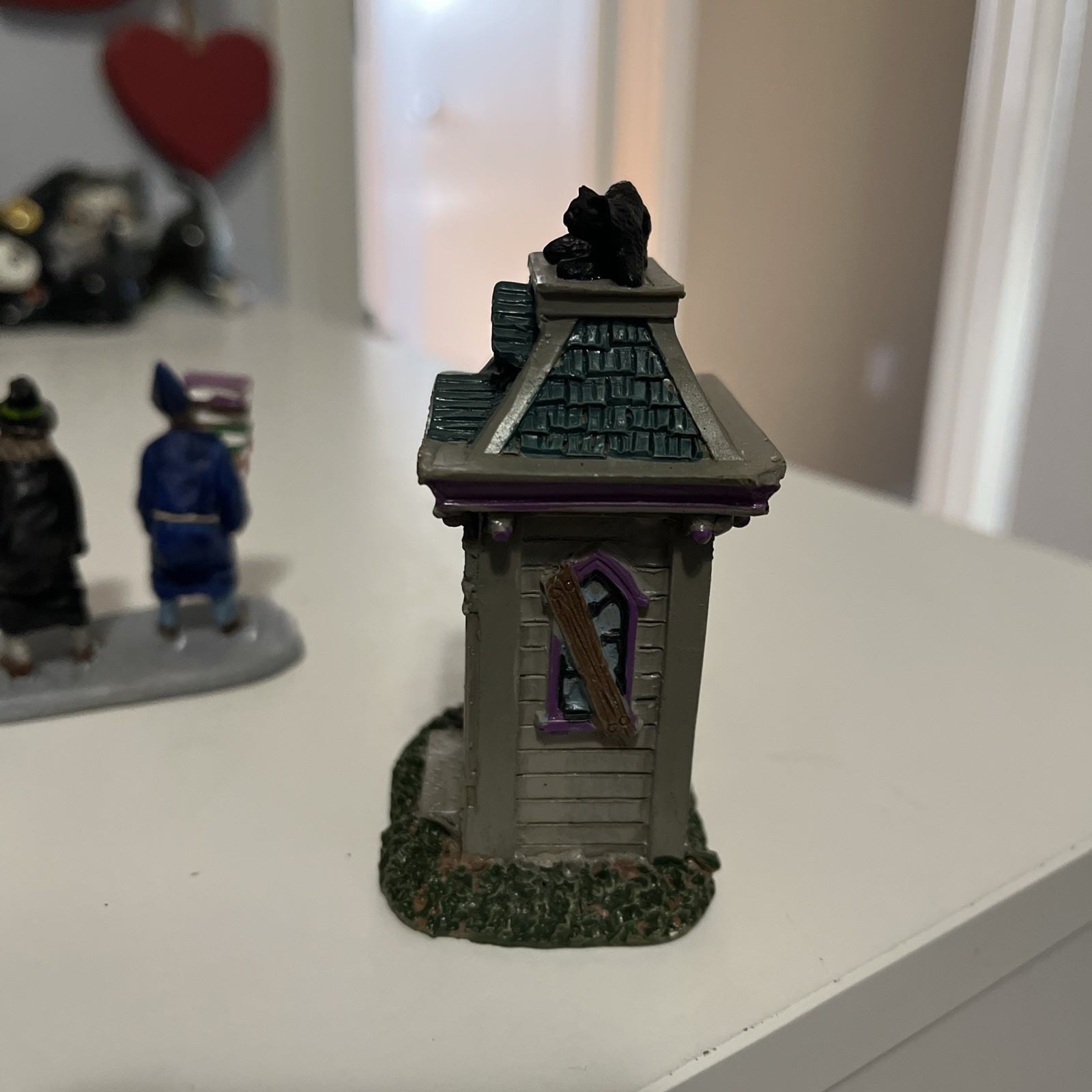Lemax Spooky Town Spellbound Witch wizard And Haunted Outhouse Figure Lot