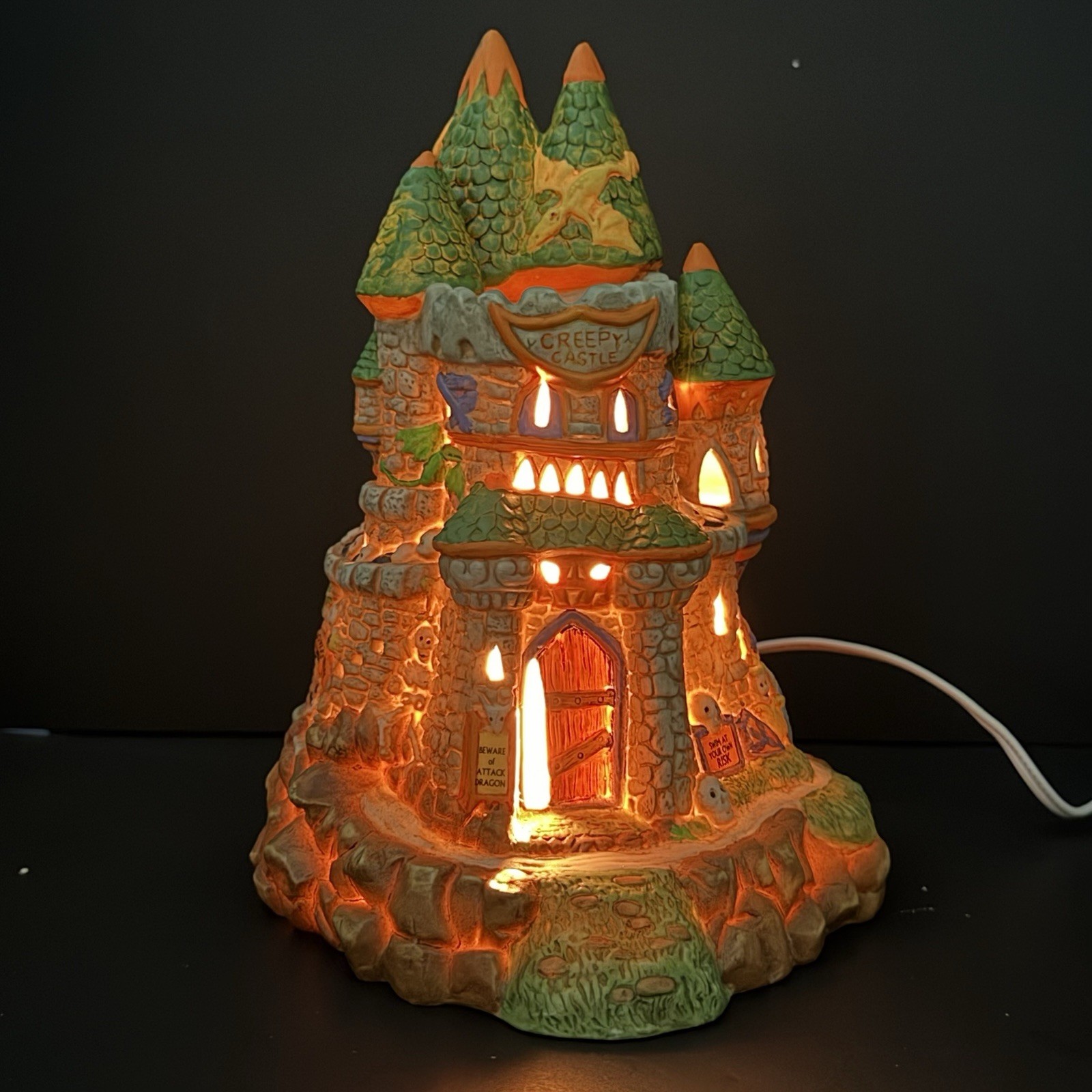 Creepy Hollow – Creepy Castle Halloween Village Lighted- Midwest Of Cannon Falls