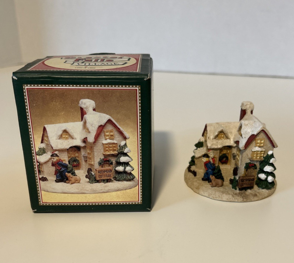 VTG 1992 Crystal Falls Village Richmond Cottage Miniature Christmas Resin Figure