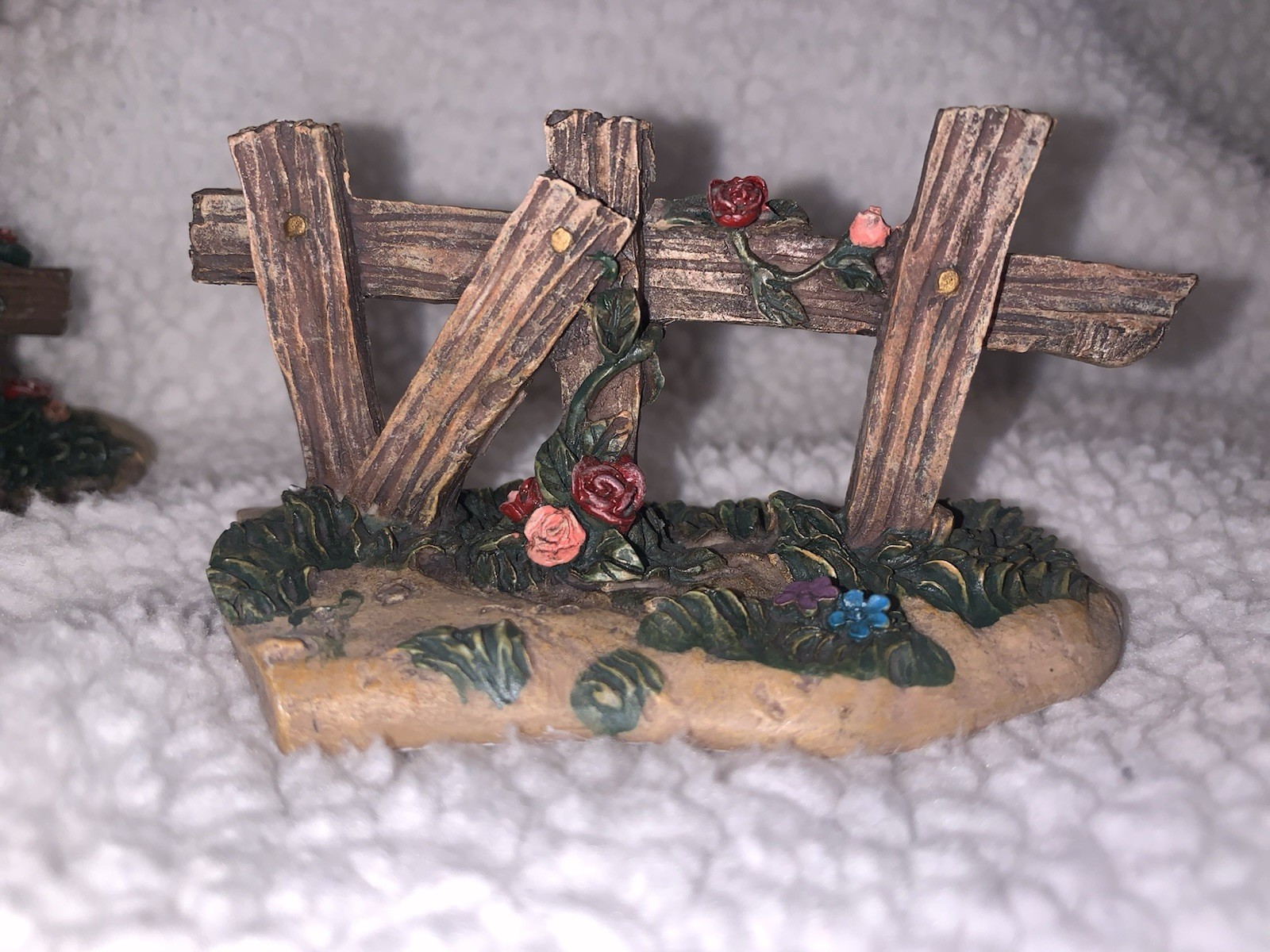 Bradford Exchange Hawthorne Village Bethlehem Crêche Fence 3 Pieces Perfect