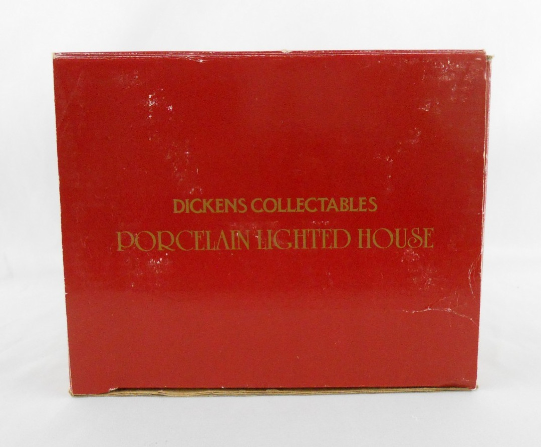 Dickens Collectables Post Office Hand Painted Porcelain Lighted Holiday Display