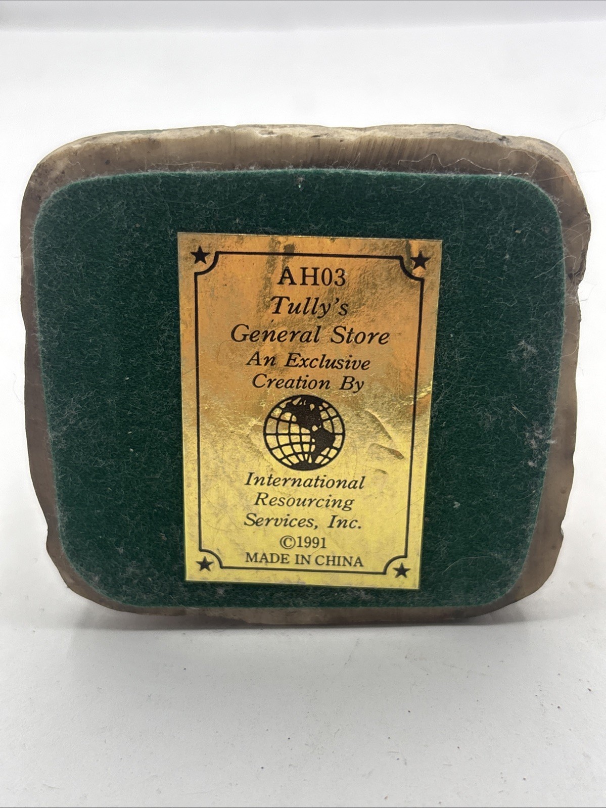 Tully’s General Store AH03 Liberty Falls Americana Collection Miniature House