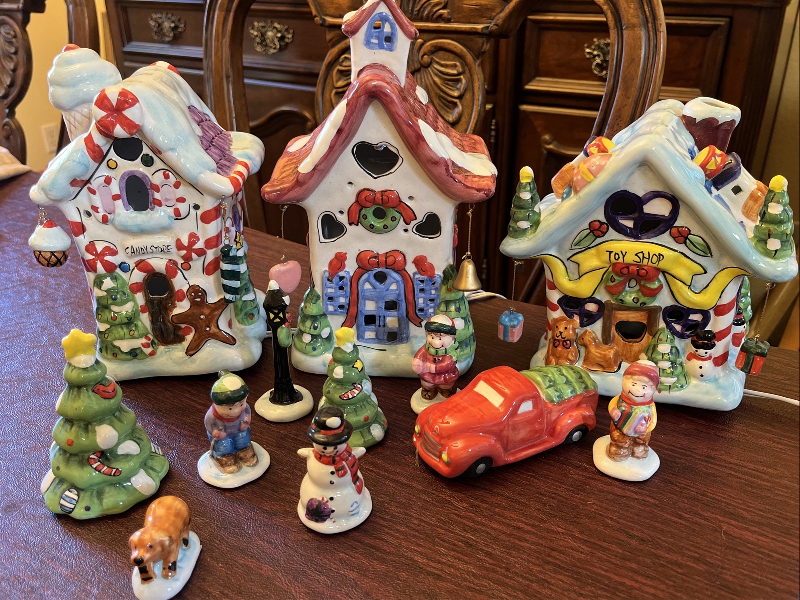 Elements Holiday Village Town Stores Ceramic Christmas Set, Lighted, 12pc, Nice!