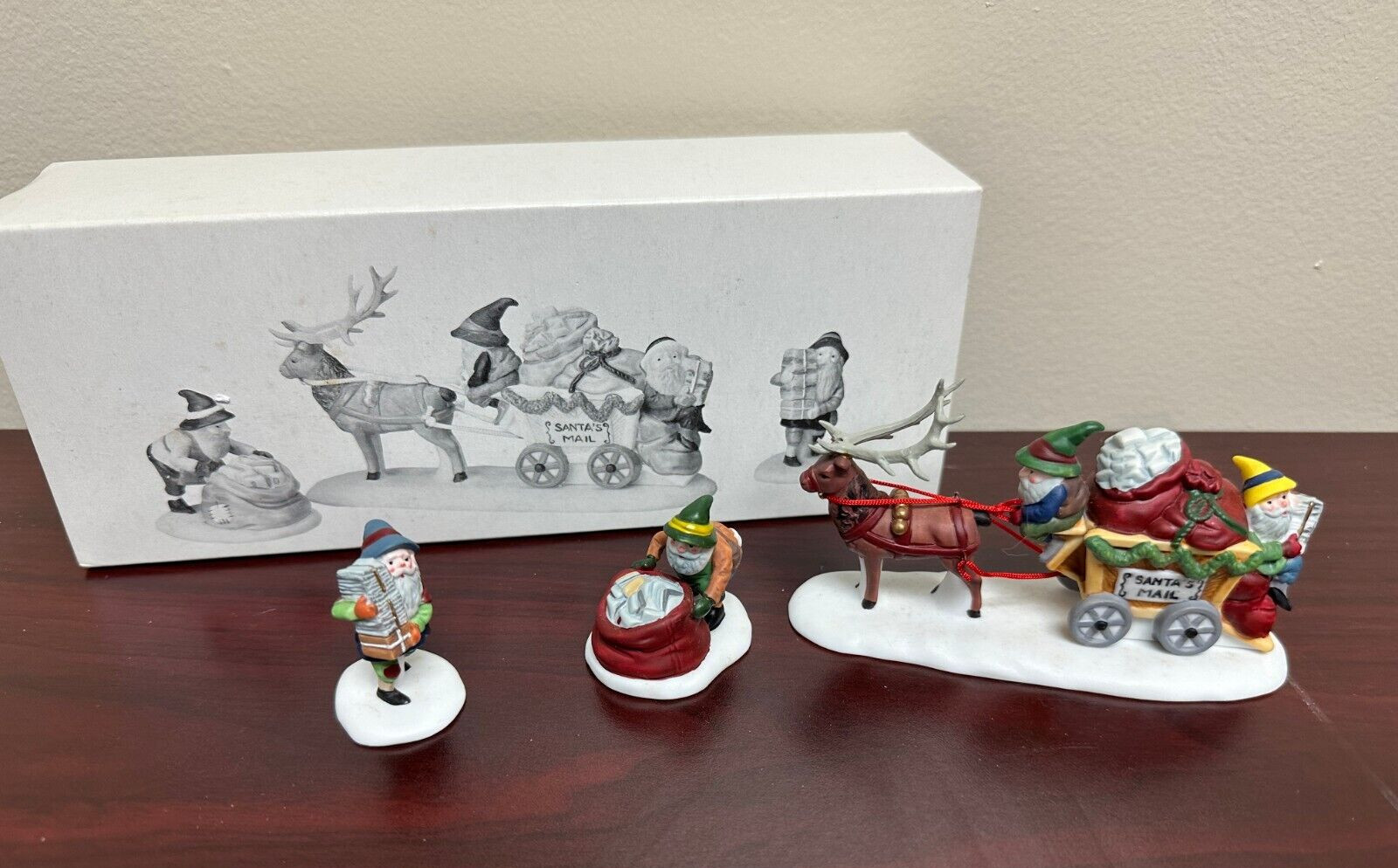 Department 56 Heritage Village “Letters For Santa” with box #5604-9