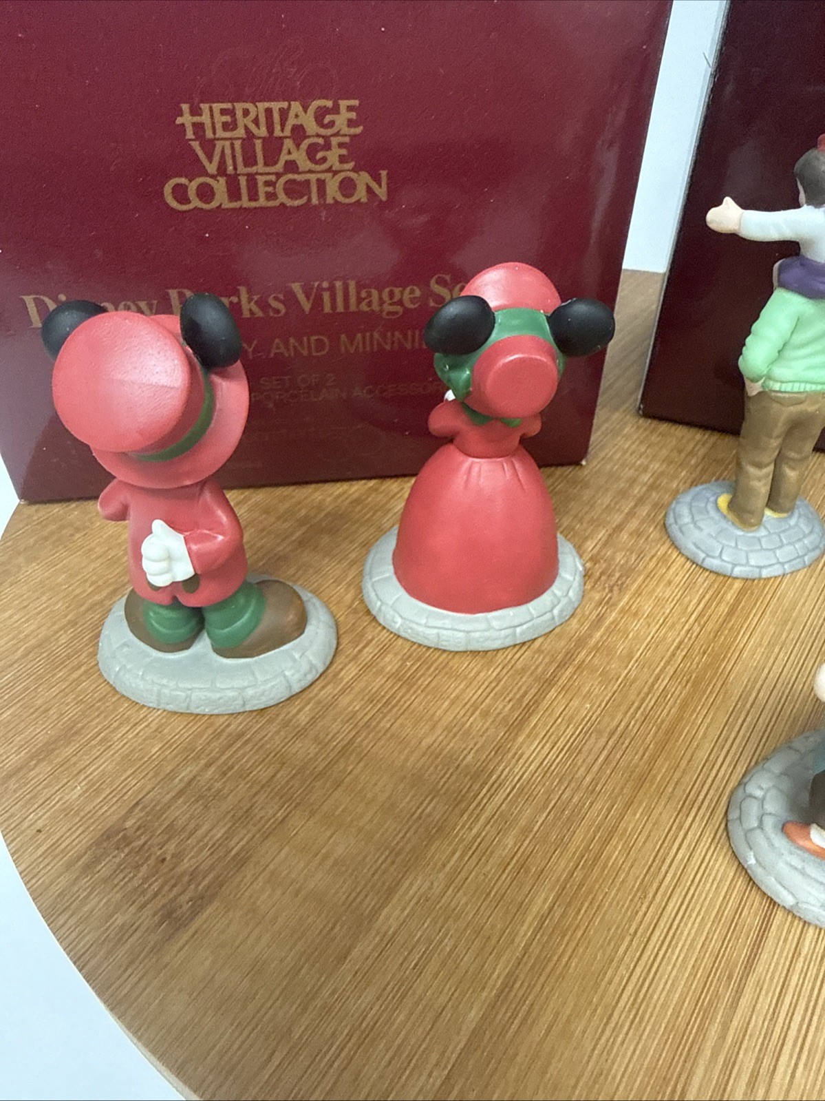 Dept 56 Disney Parks Village “Disney Parks Family” & “Mickey & Minnie”