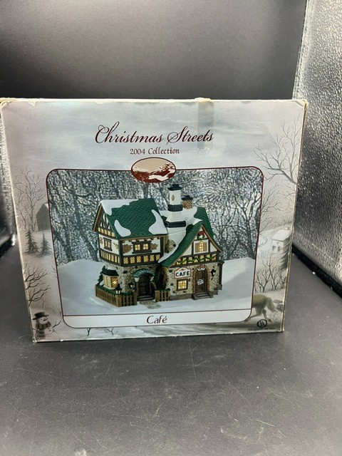 Cafe Hamlet Christmas Streets 2004 Collection 7.5″ Village House w/ Box VGC