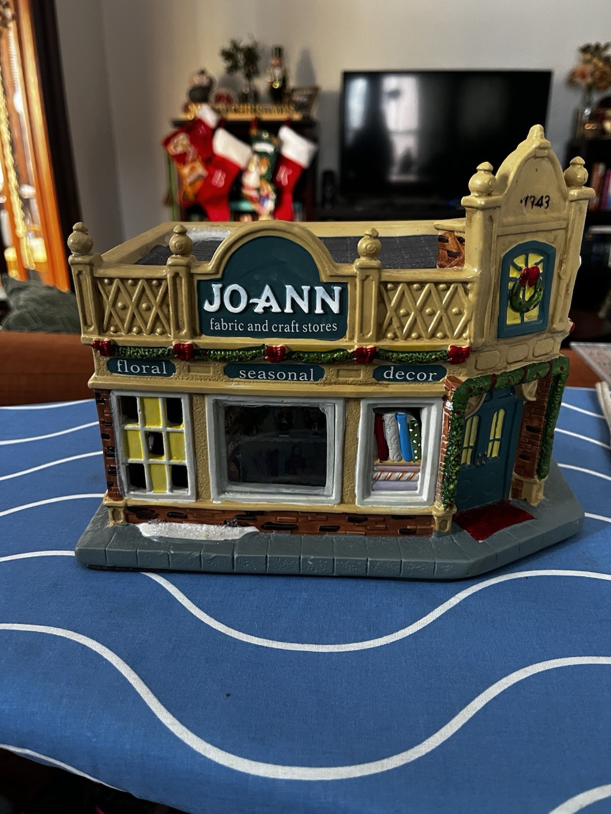 Jo-Ann Fabric And Craft Store Holiday Inspirations Christmas Village House
