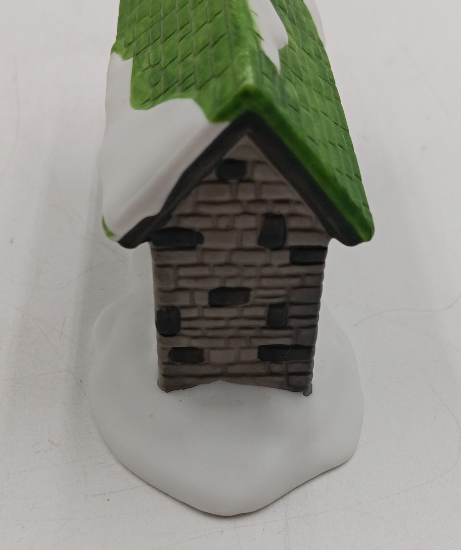 Dept 56 New England Village Fall Harvest Pumpkin Wagon Cart & Milestone Sign