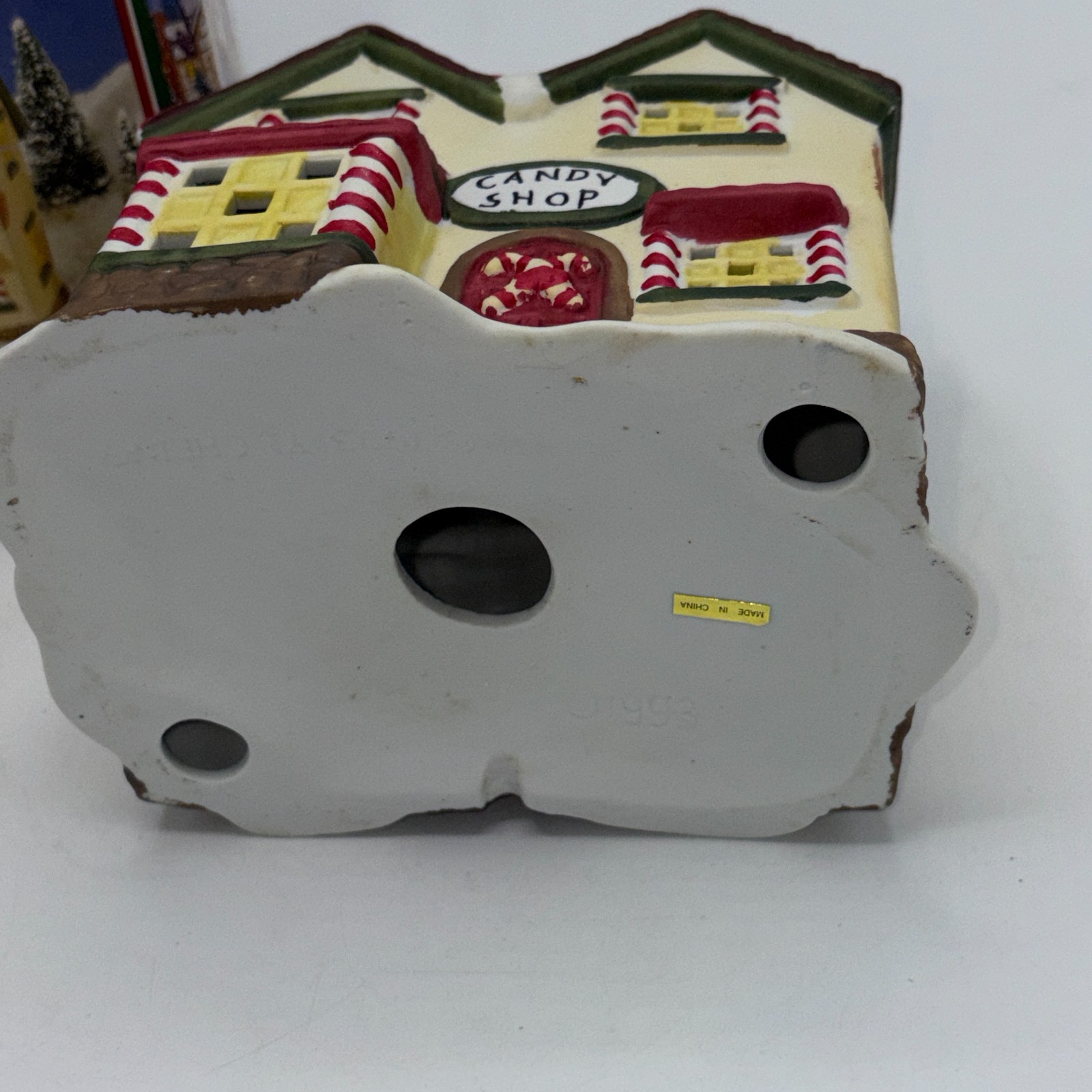 Winter Valley Cottages Candy Shop Porcelain Christmas House w Box