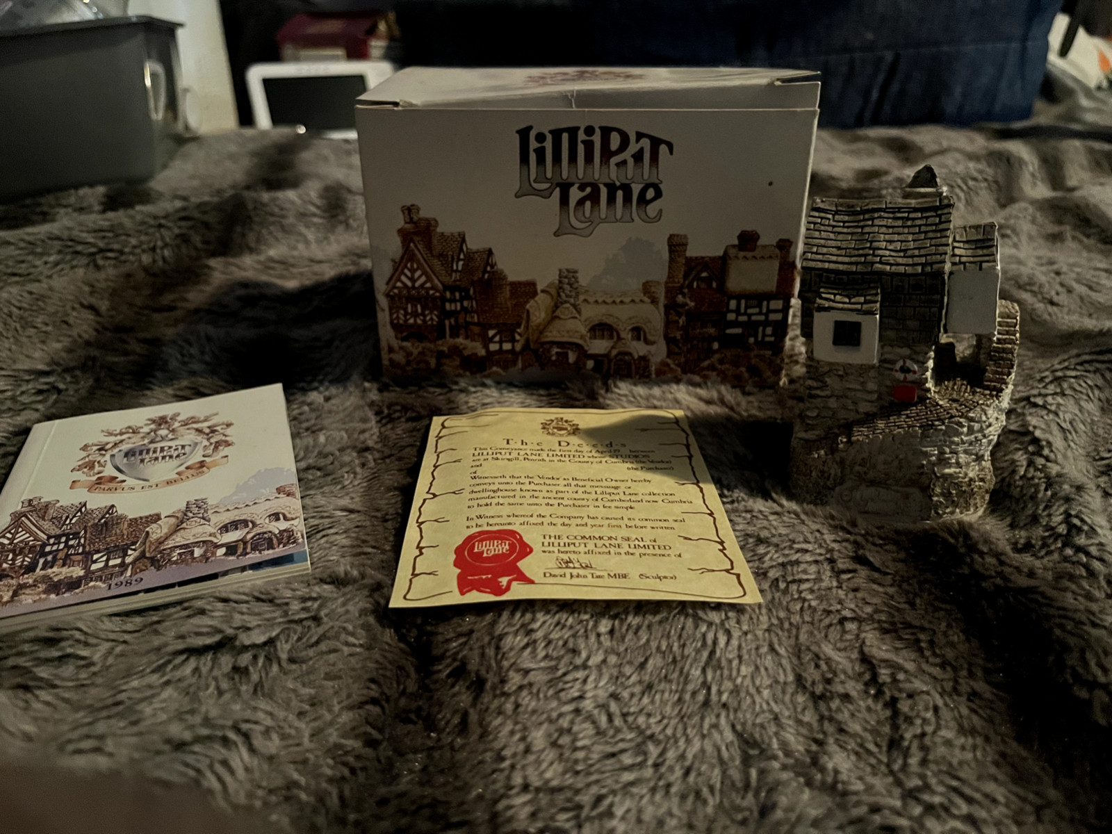 Lilliput Lane 1985 “Fishermans Cottage” WITH BOX AND DEED EXCELLENT CONDITION