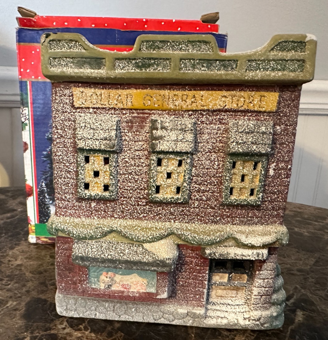 VINTAGE WINTER VALLEY VILLAGES DOLLAR GENERAL STORE PORCELAIN HOUSE HOLIDAY BOX