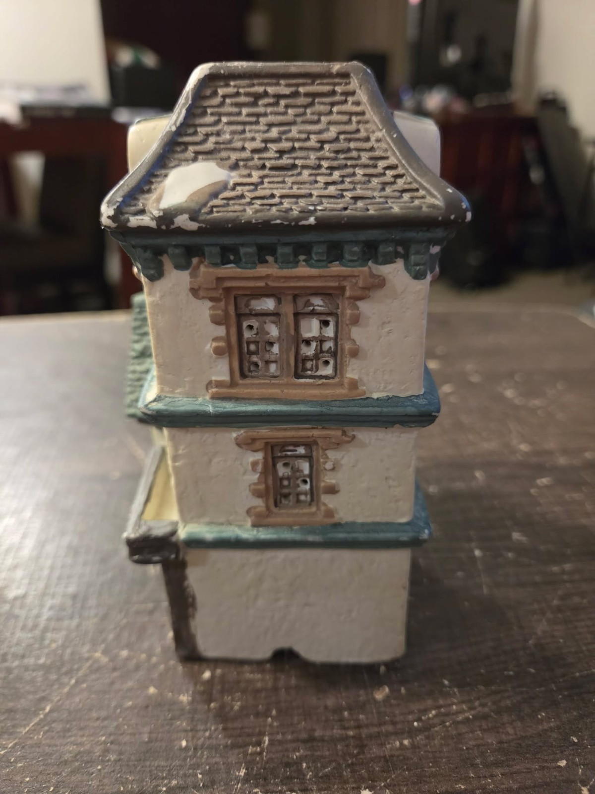 Vintage 1994 MANN Christmas Village Post Office Lighted Ceramic House MCMXCIV