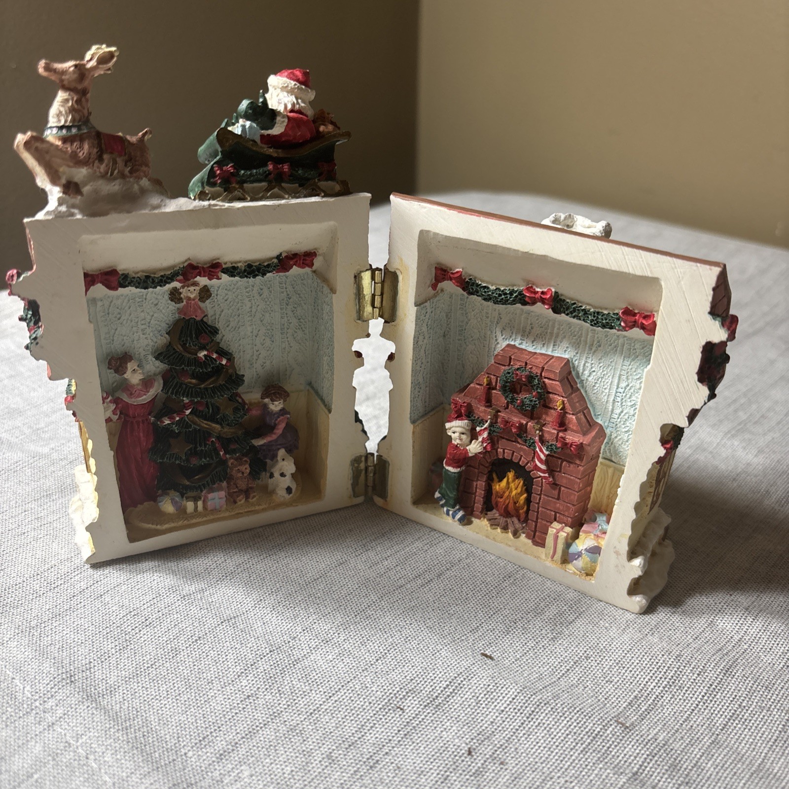 Santa Claus Christmas Village House Resin 3D Sleigh Reindeer Figurine