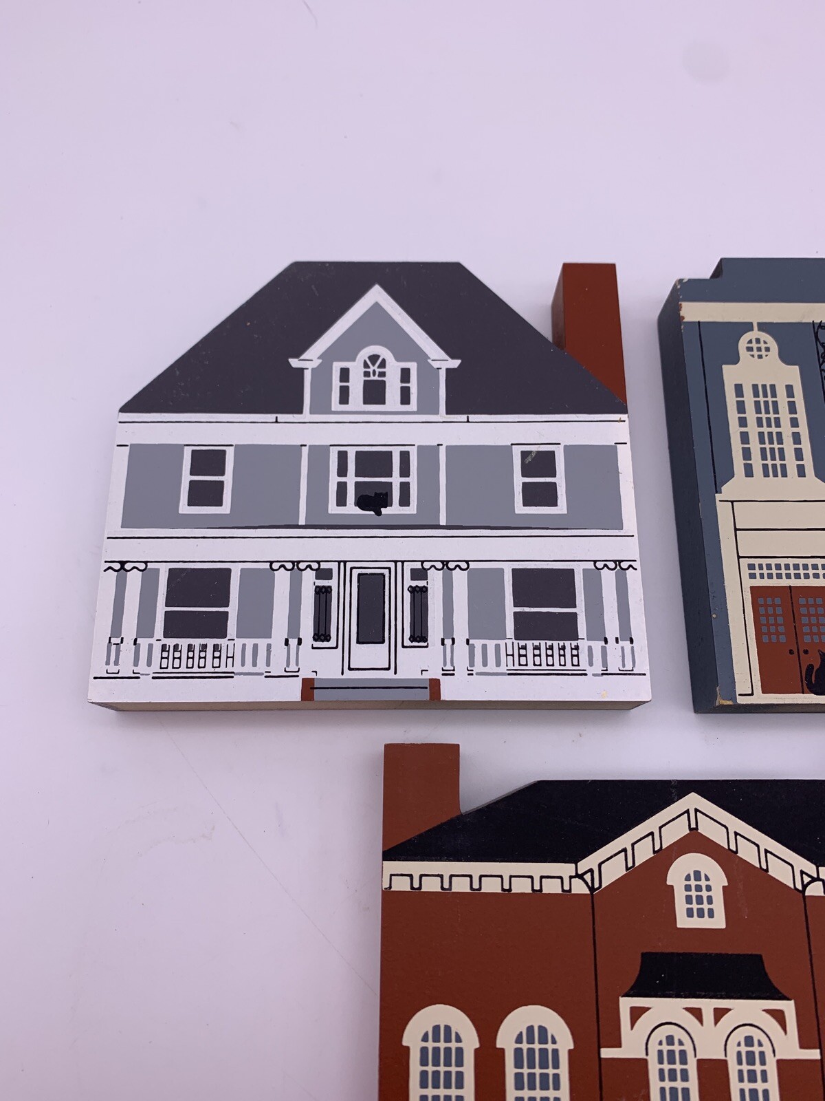 3 Vintage Cats Meow Village Series VI Hospital Ohliger House Lincoln School