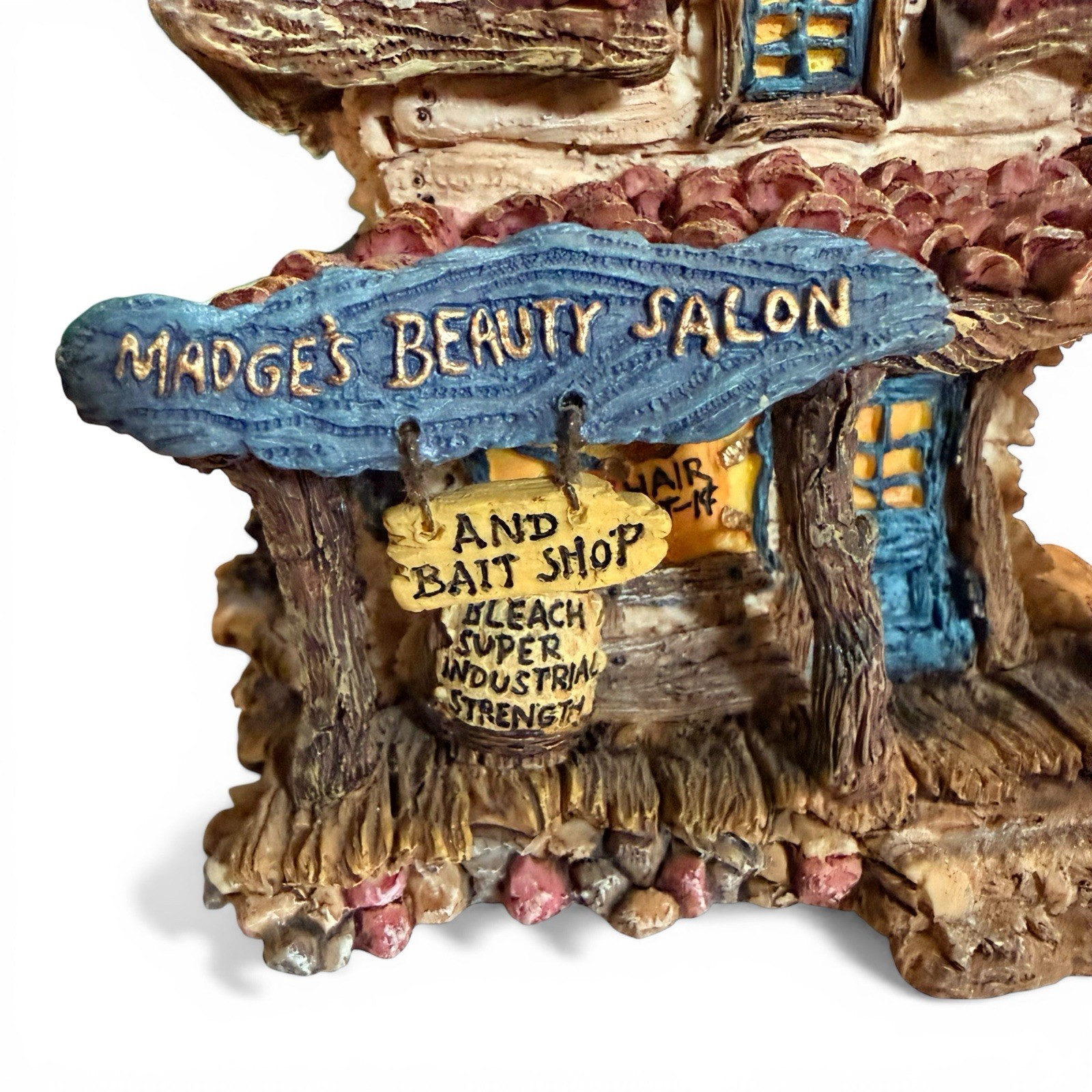Boyds Bearly Built Villages Madges Beauty Salon & Bait Shop Edition/Pc# 1E/354