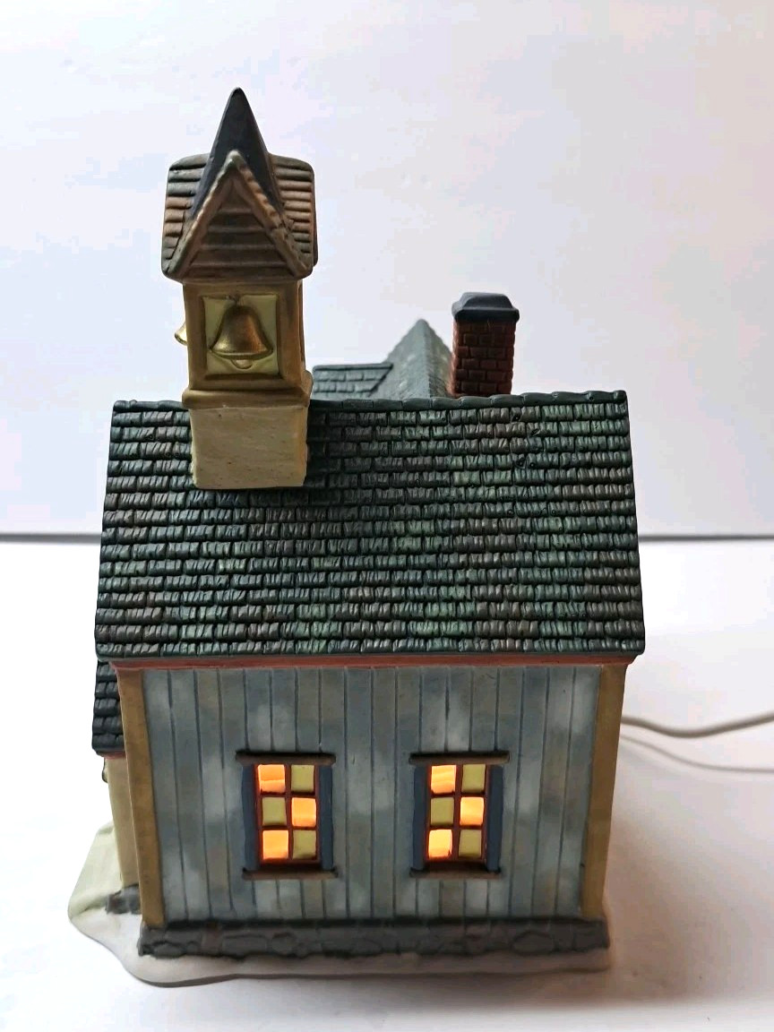 Santa’s Workbench Collection Victorian Series Tinkers Creek School Original Box