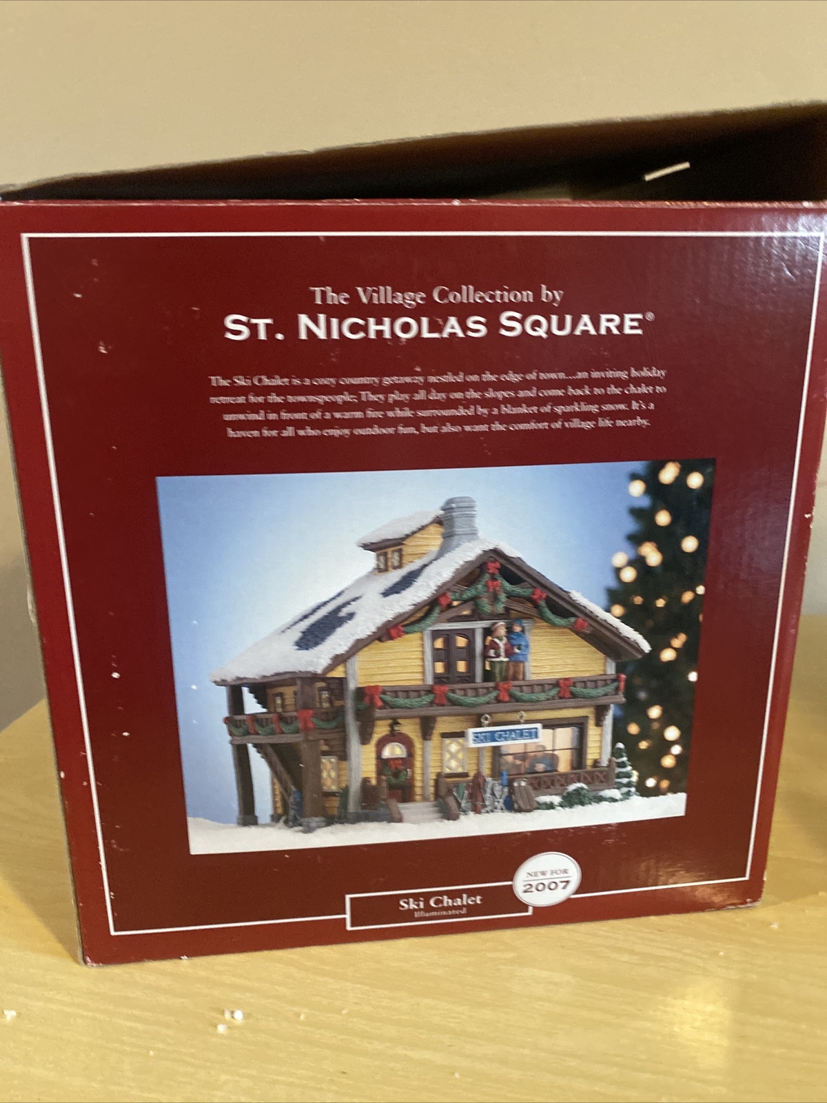 St. Nicholas Square “Ski Chalet” 2007 Lighted Porcelain Christmas Village House