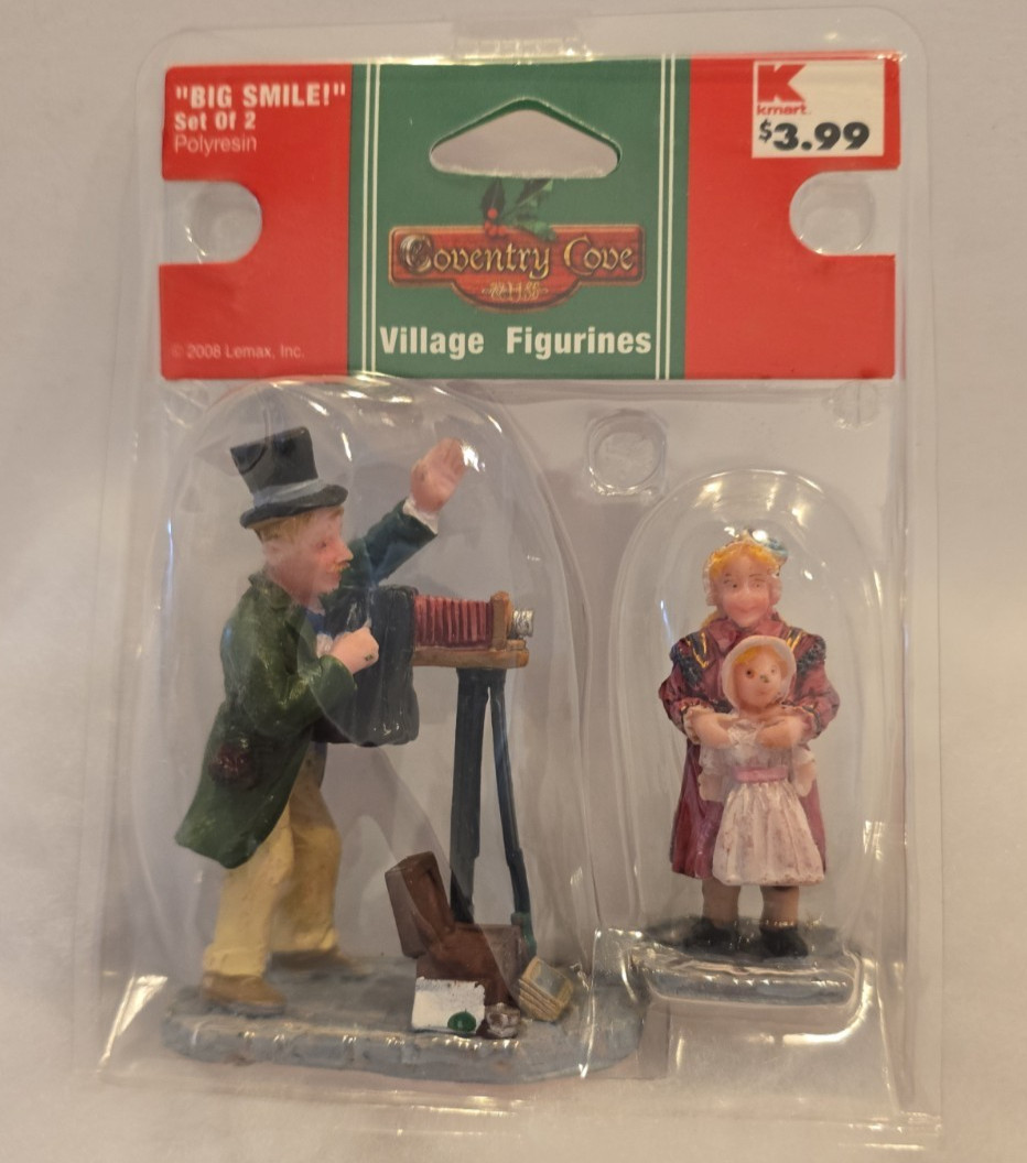 Lemax Coventry Cove Village Figurines Big Smile Photography 2 Figure Set NOS