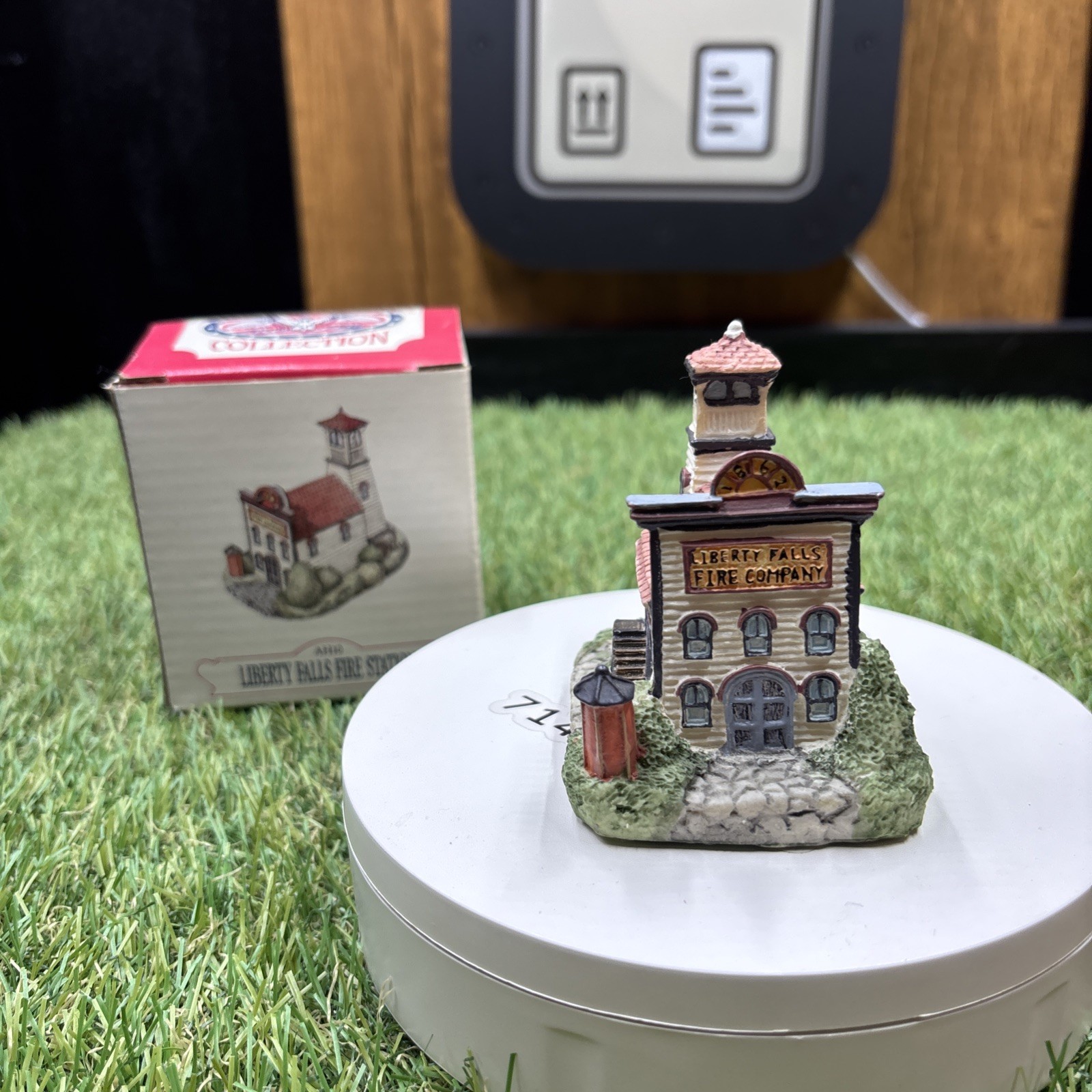 1992 Liberty Falls Fire Station AH10 Americana Collection in box