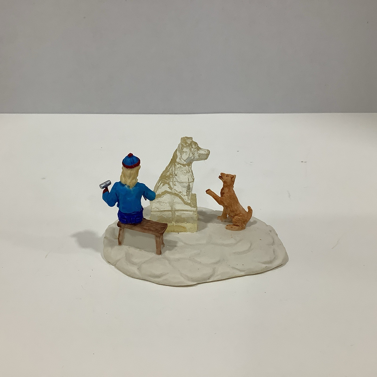 Hearthside Vail Village #83290 Accessory Poly-Resin Canine Confusion