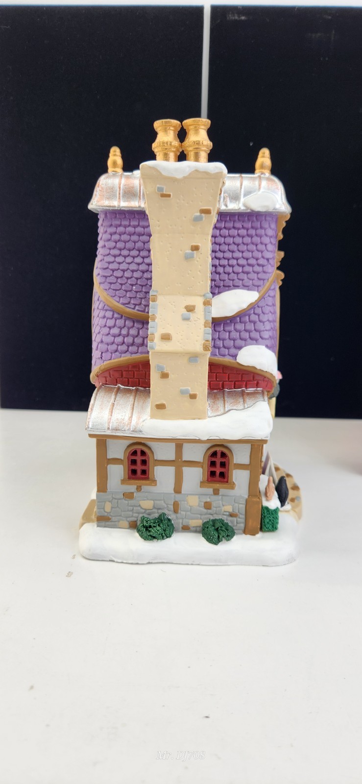 Lemax 95531 The Sugar Plum Bakery Santa’s Wonderland