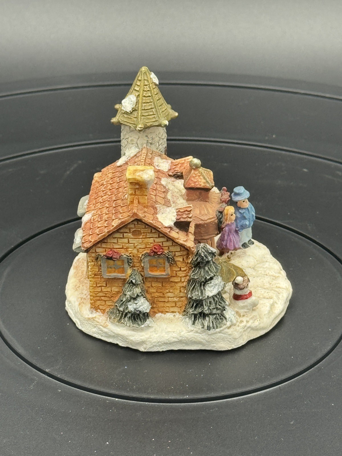 Winsor Collection Inn Christmas House Collectible Village House. Missing Box…